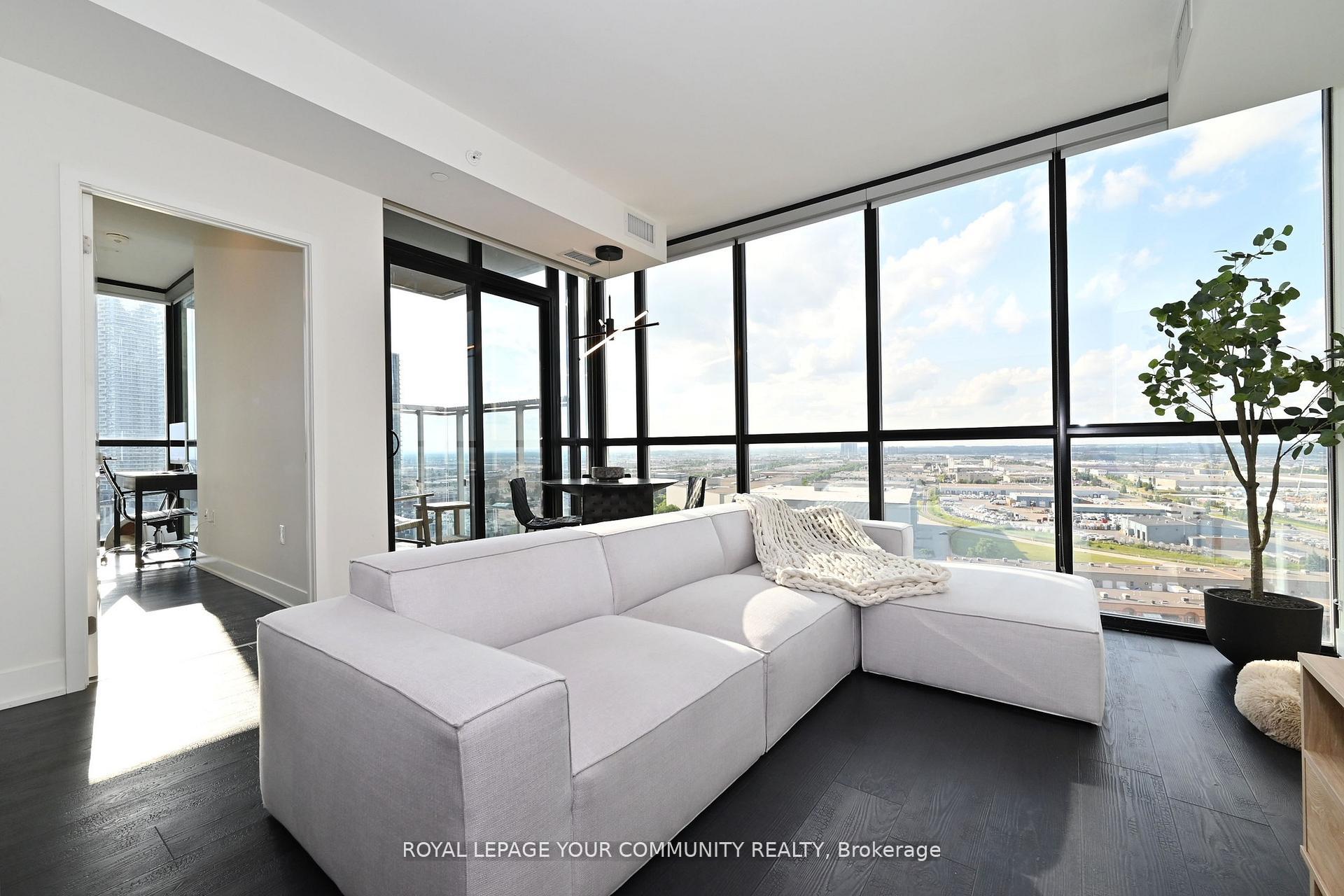 Photo 9 of Unit 1607, 2908 Highway 7, Vaughan, Concord — HOMEH