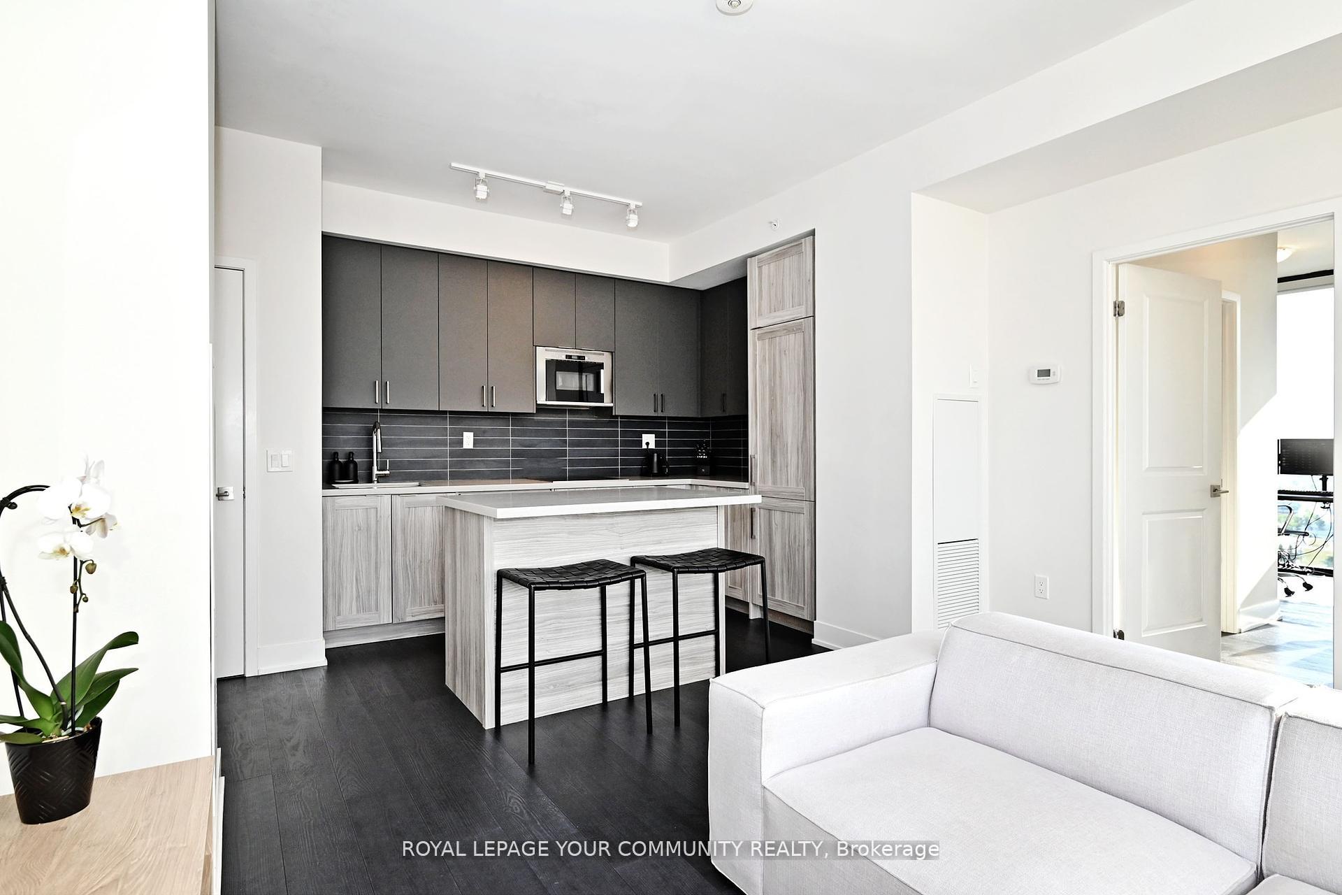 Photo 7 of Unit 1607, 2908 Highway 7, Vaughan, Concord — HOMEH