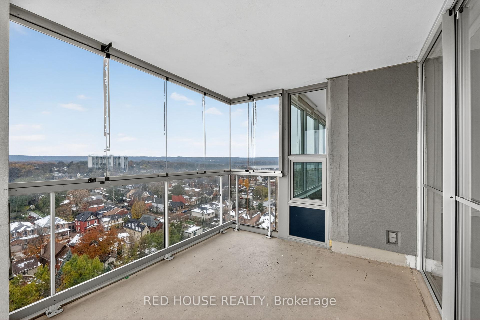 Photo 9 of Unit 1404, 75 Queen Street N, Hamilton, Strathcona — HOMEH