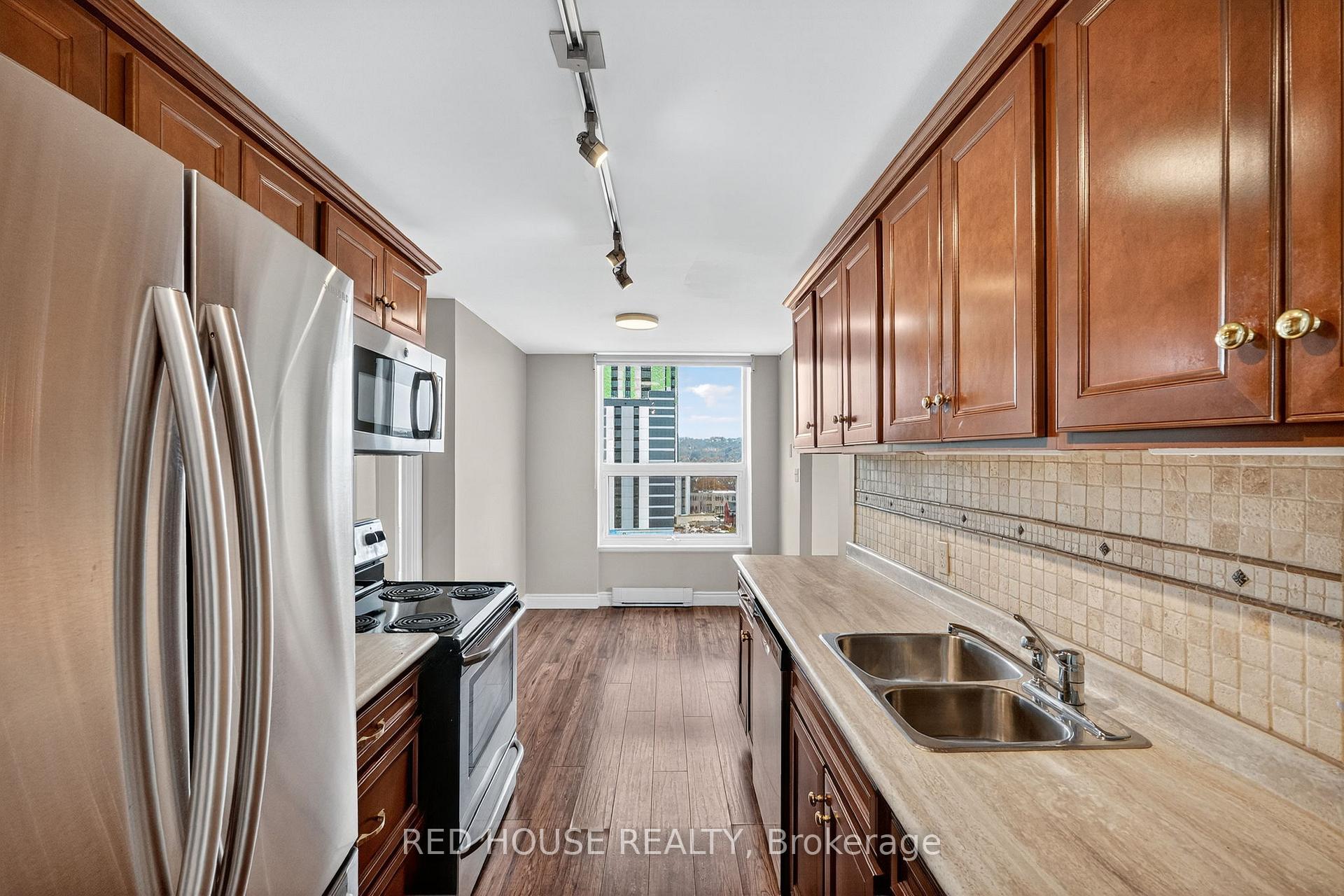 Photo 28 of Unit 1404, 75 Queen Street N, Hamilton, Strathcona — HOMEH