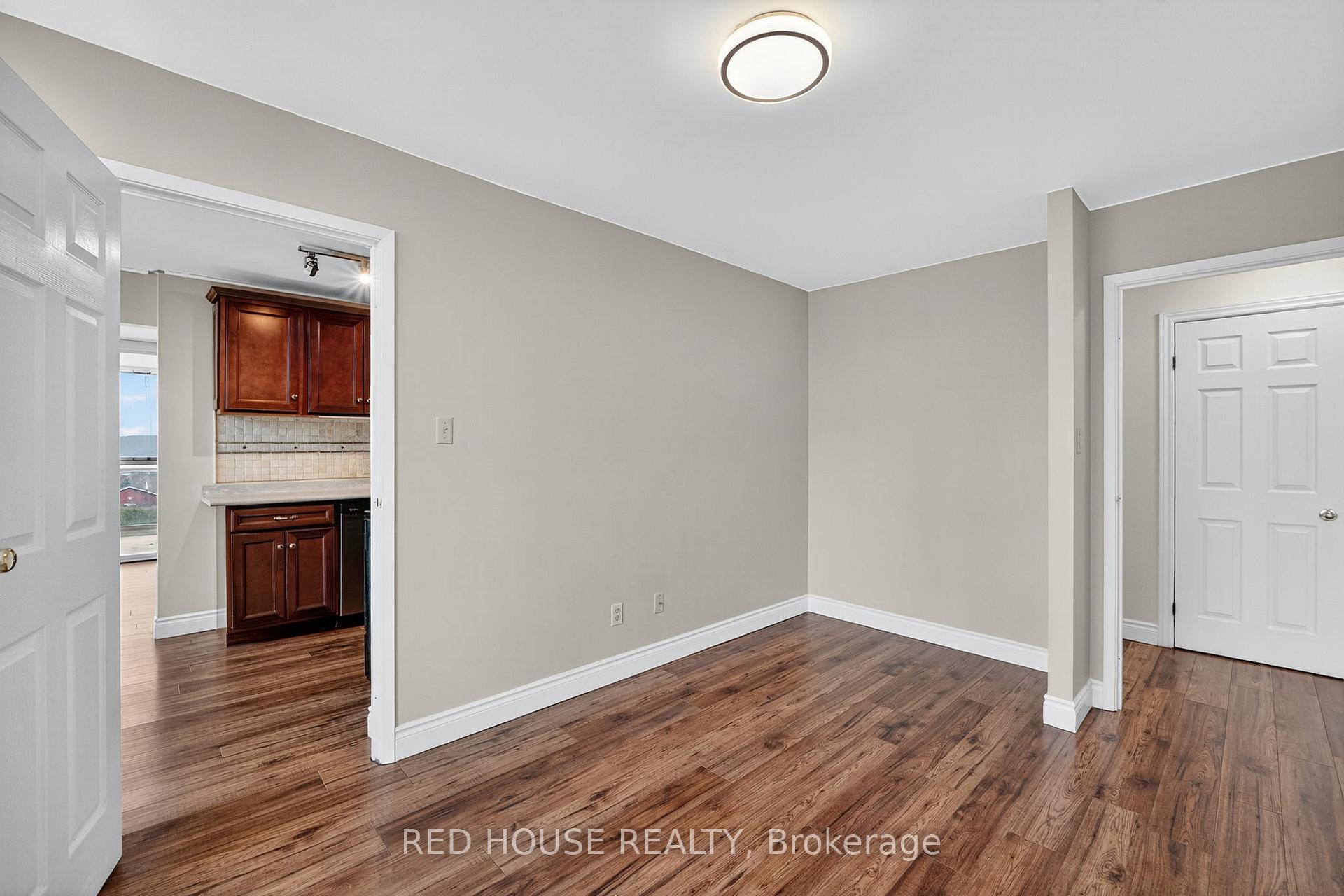 Photo 23 of Unit 1404, 75 Queen Street N, Hamilton, Strathcona — HOMEH