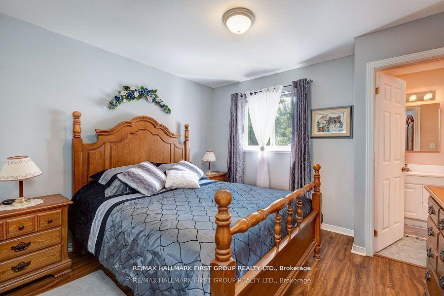 Photo 26 of 15 Catherine Crescent, Brighton — HOMEH