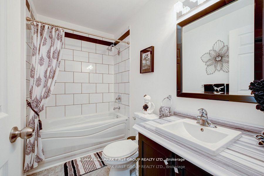 Photo 25 of 15 Catherine Crescent, Brighton — HOMEH