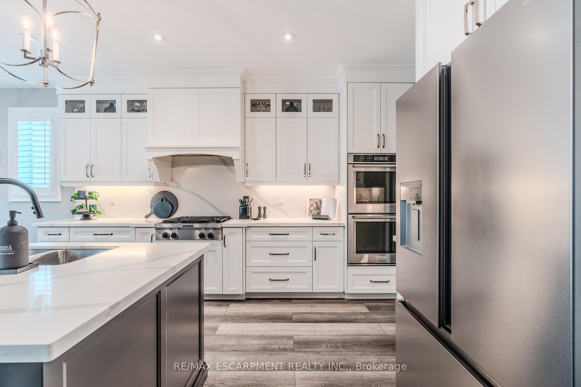 Photo 16 of 671 Rymal Road W, Hamilton, Carpenter — HOMEH