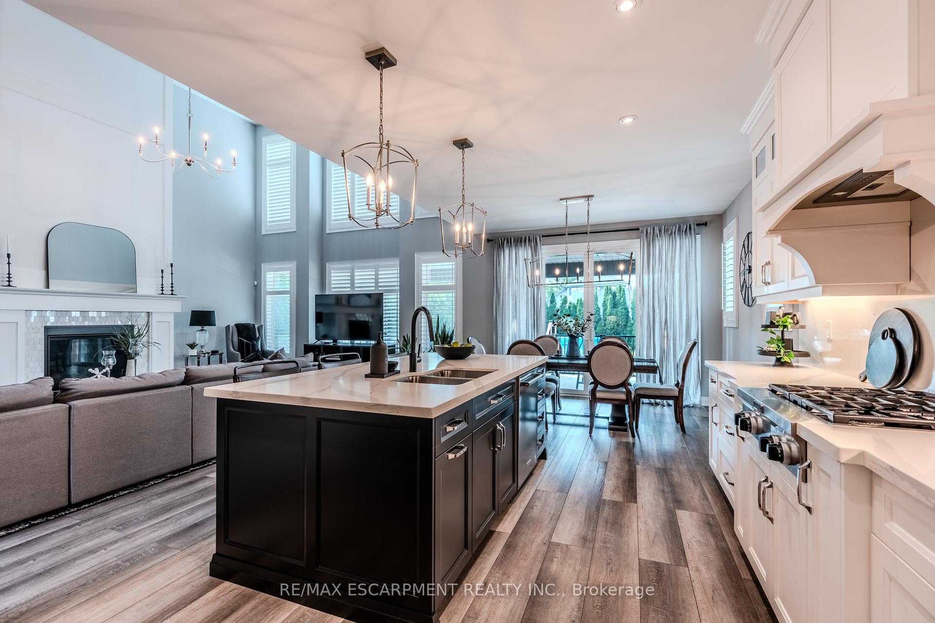 Photo 10 of 671 Rymal Road W, Hamilton, Carpenter — HOMEH