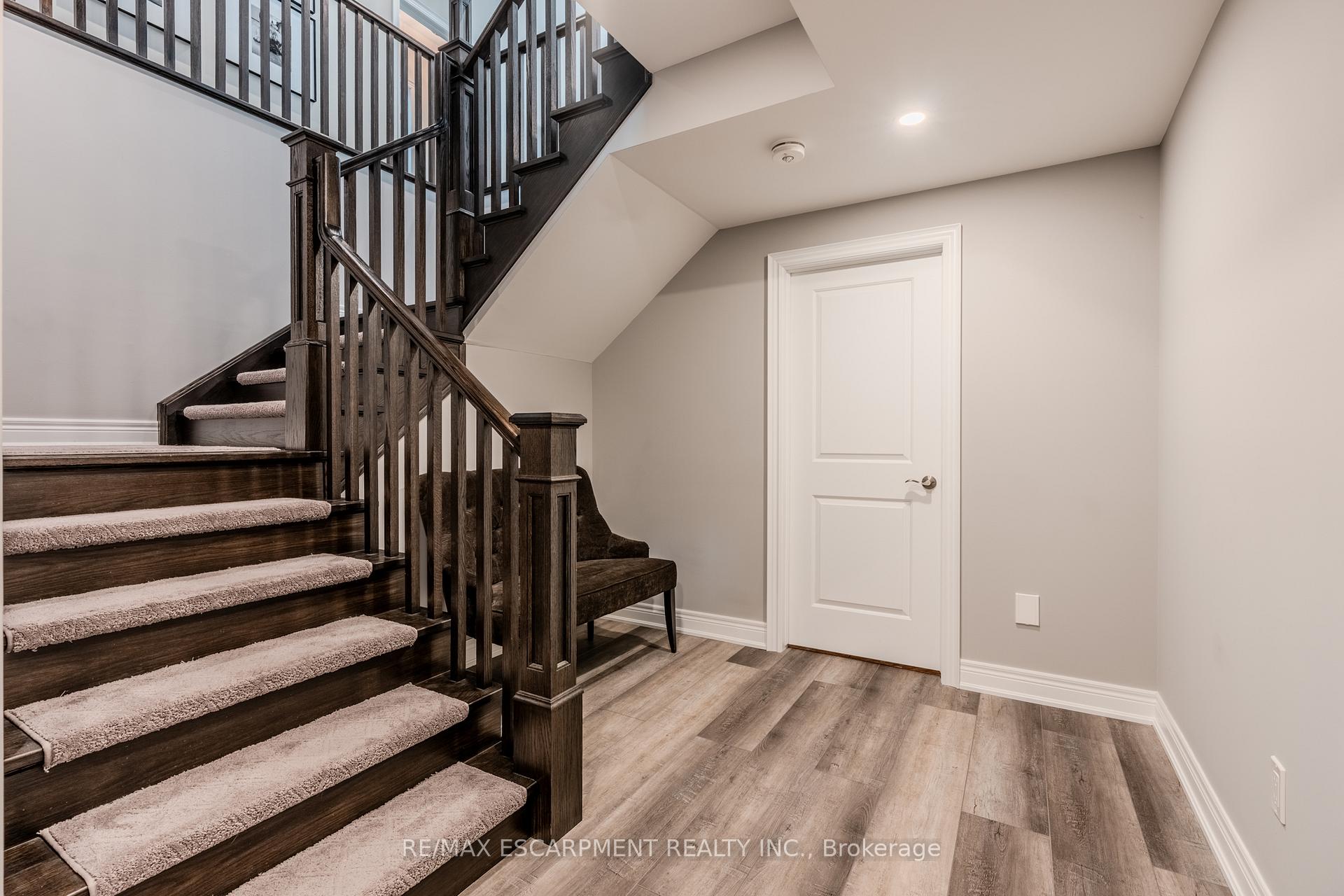 Photo 30 of 671 Rymal Road W, Hamilton, Carpenter — HOMEH