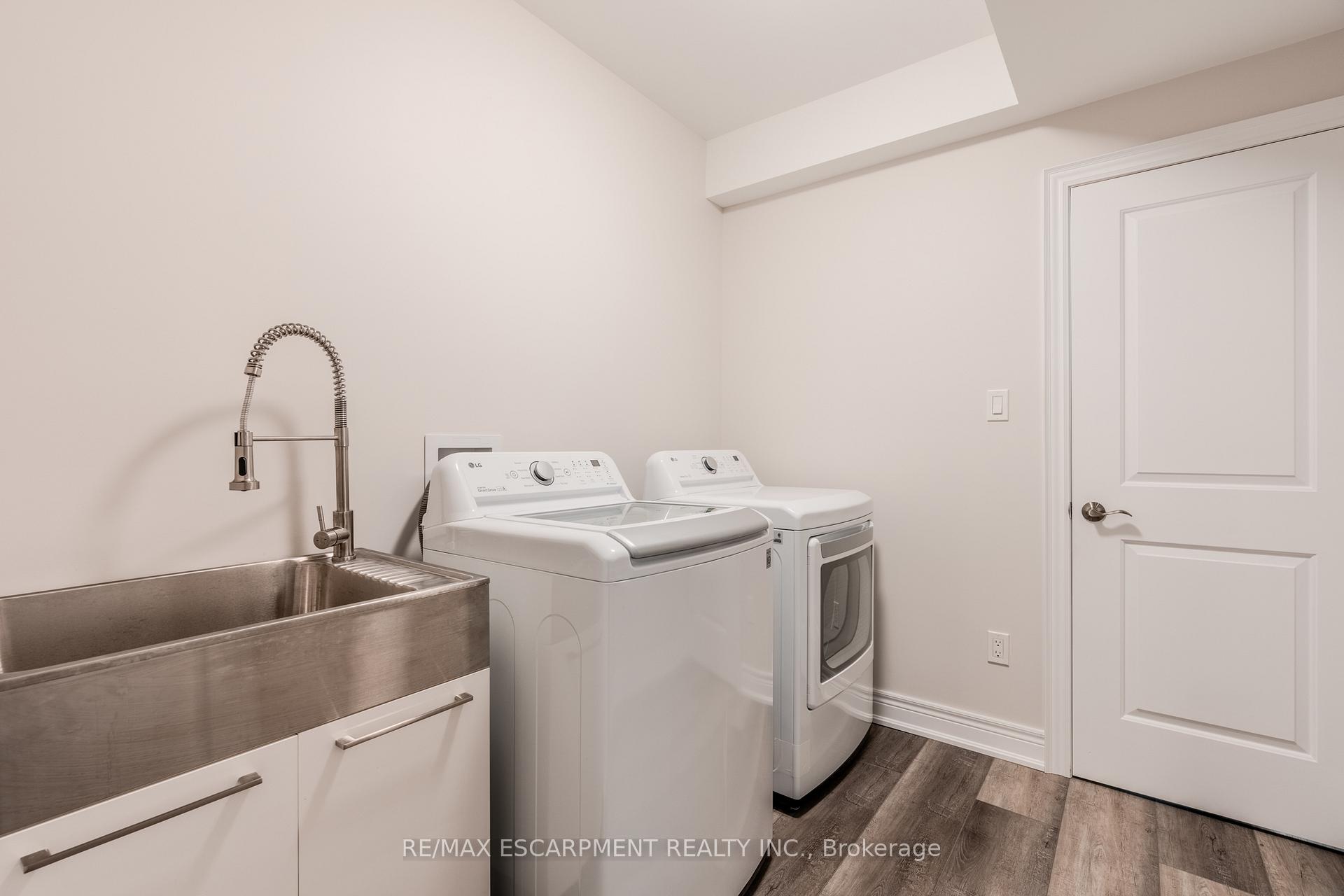 Photo 29 of 671 Rymal Road W, Hamilton, Carpenter — HOMEH