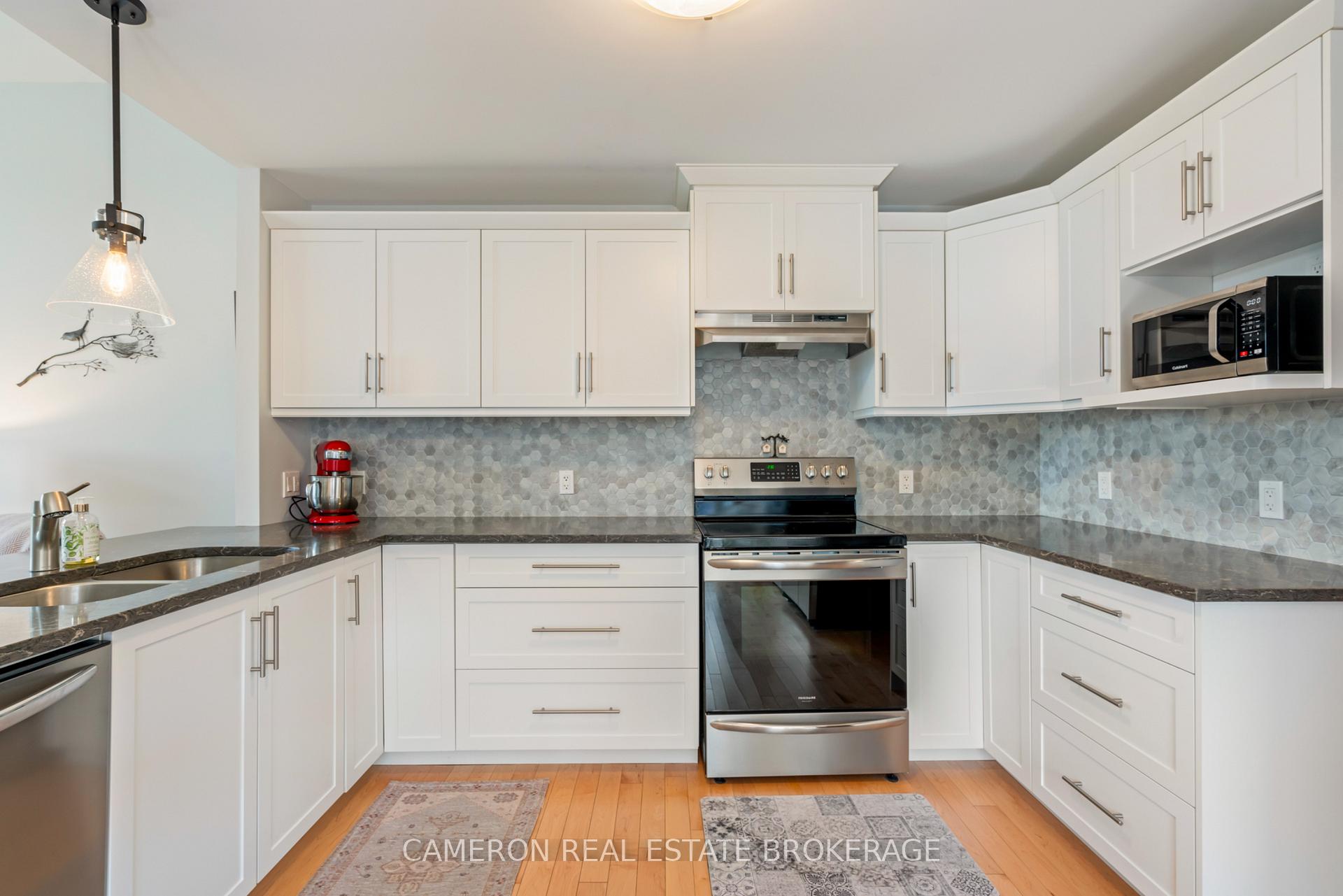 Photo 6 of 270 Bellwood Drive, Cornwall — HOMEH