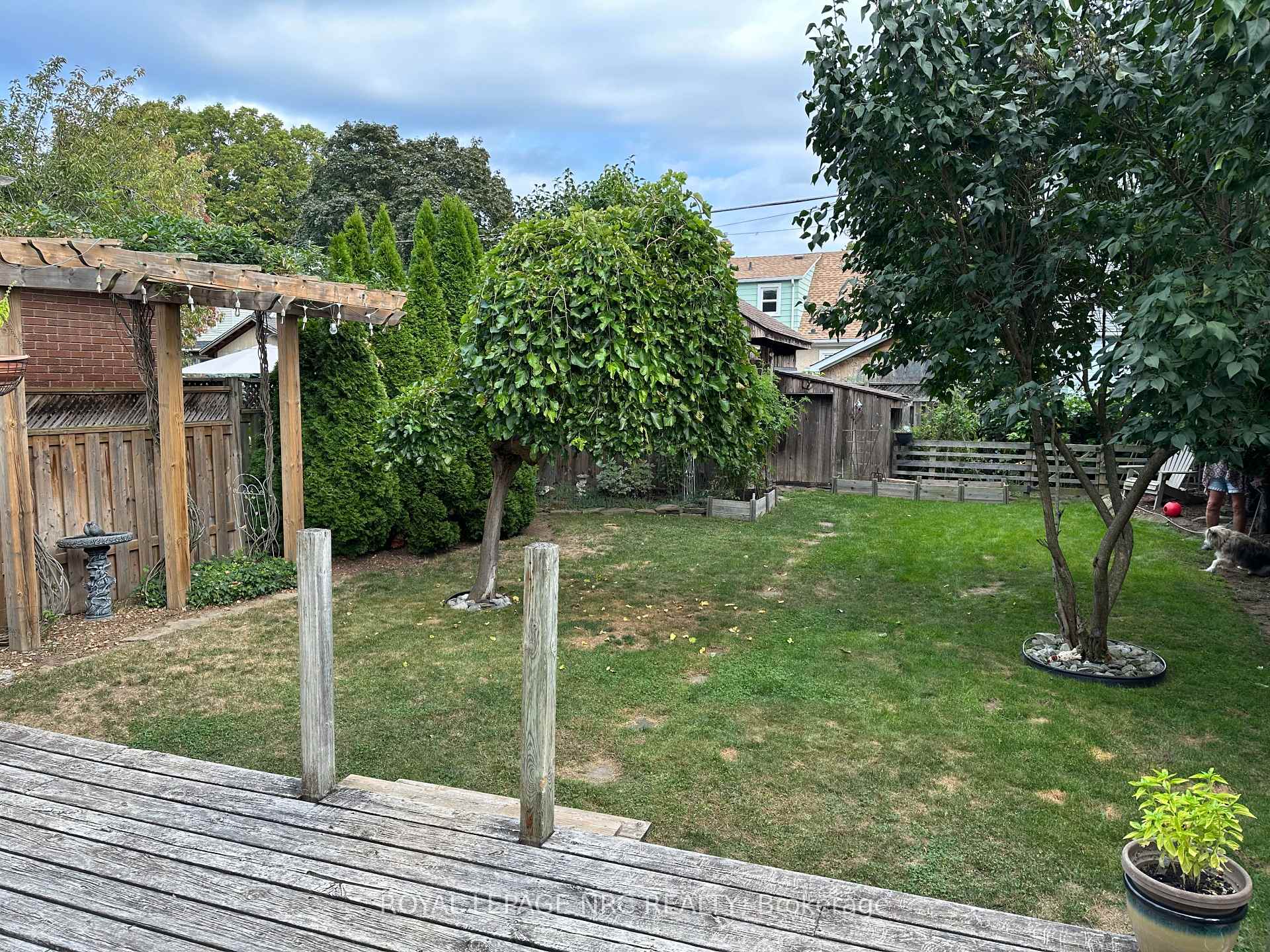 Photo 9 of 240 York Street, St. Catharines, Haig — HOMEH