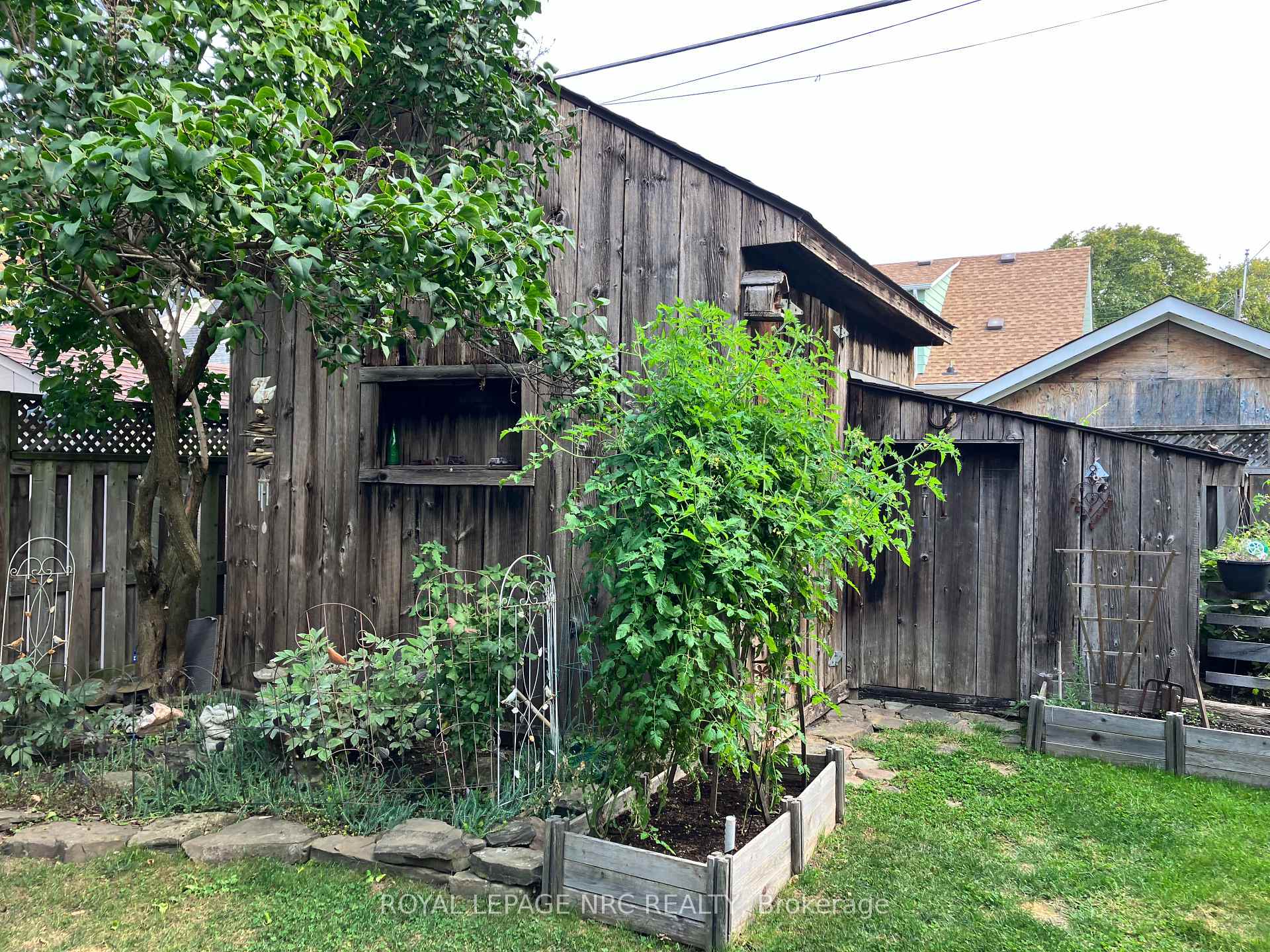Photo 14 of 240 York Street, St. Catharines, Haig — HOMEH