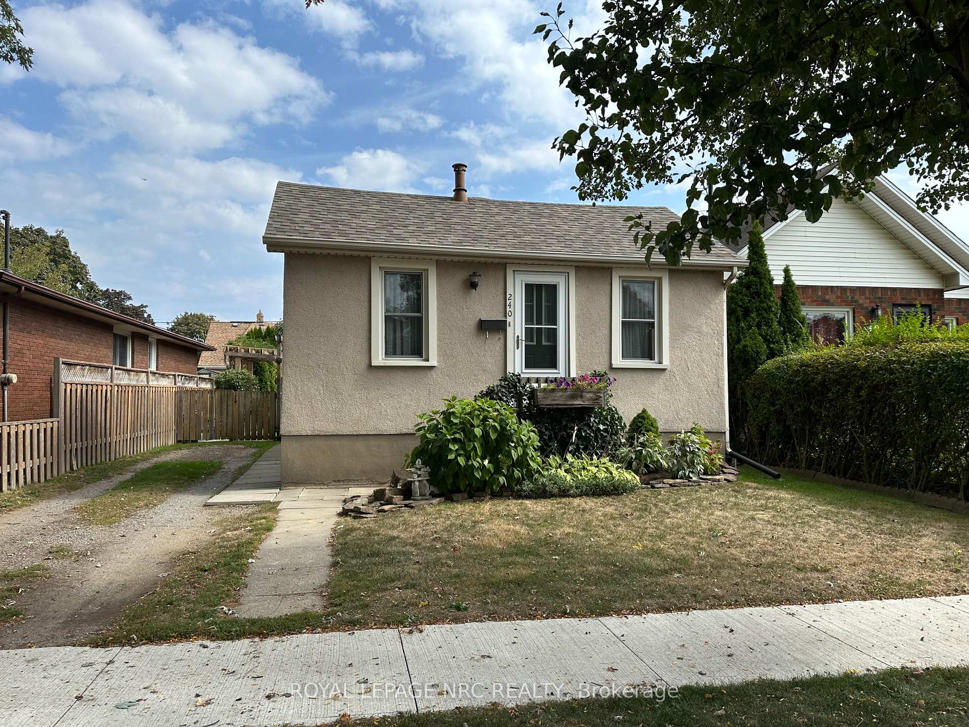 Photo 7 of 240 York Street, St. Catharines, Haig — HOMEH