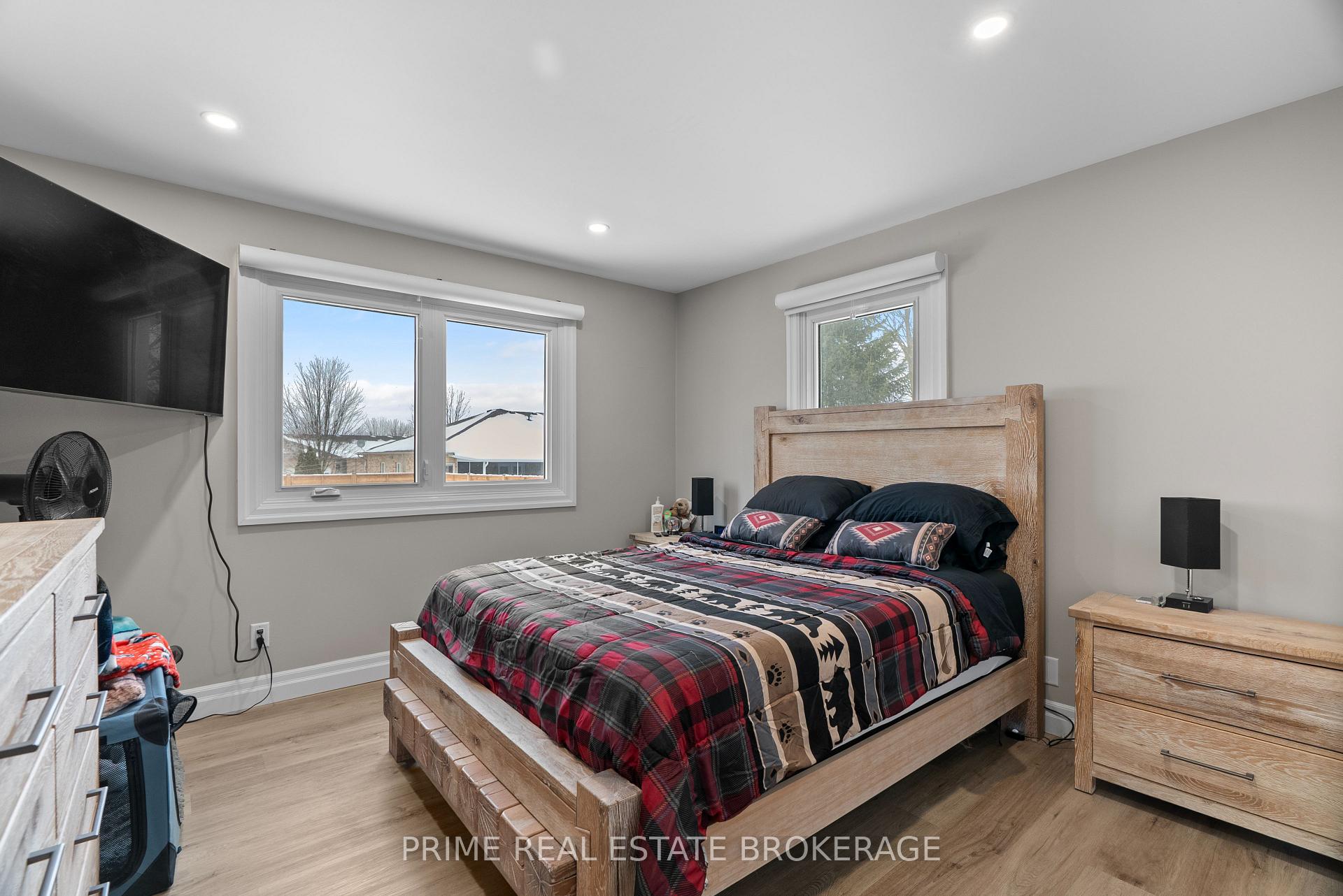 Photo 61 of 296 Huron Street W, South Huron, Exeter — HOMEH
