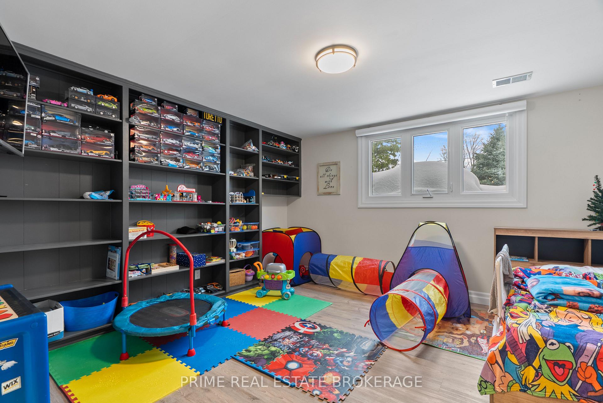 Photo 33 of 296 Huron Street W, South Huron, Exeter — HOMEH