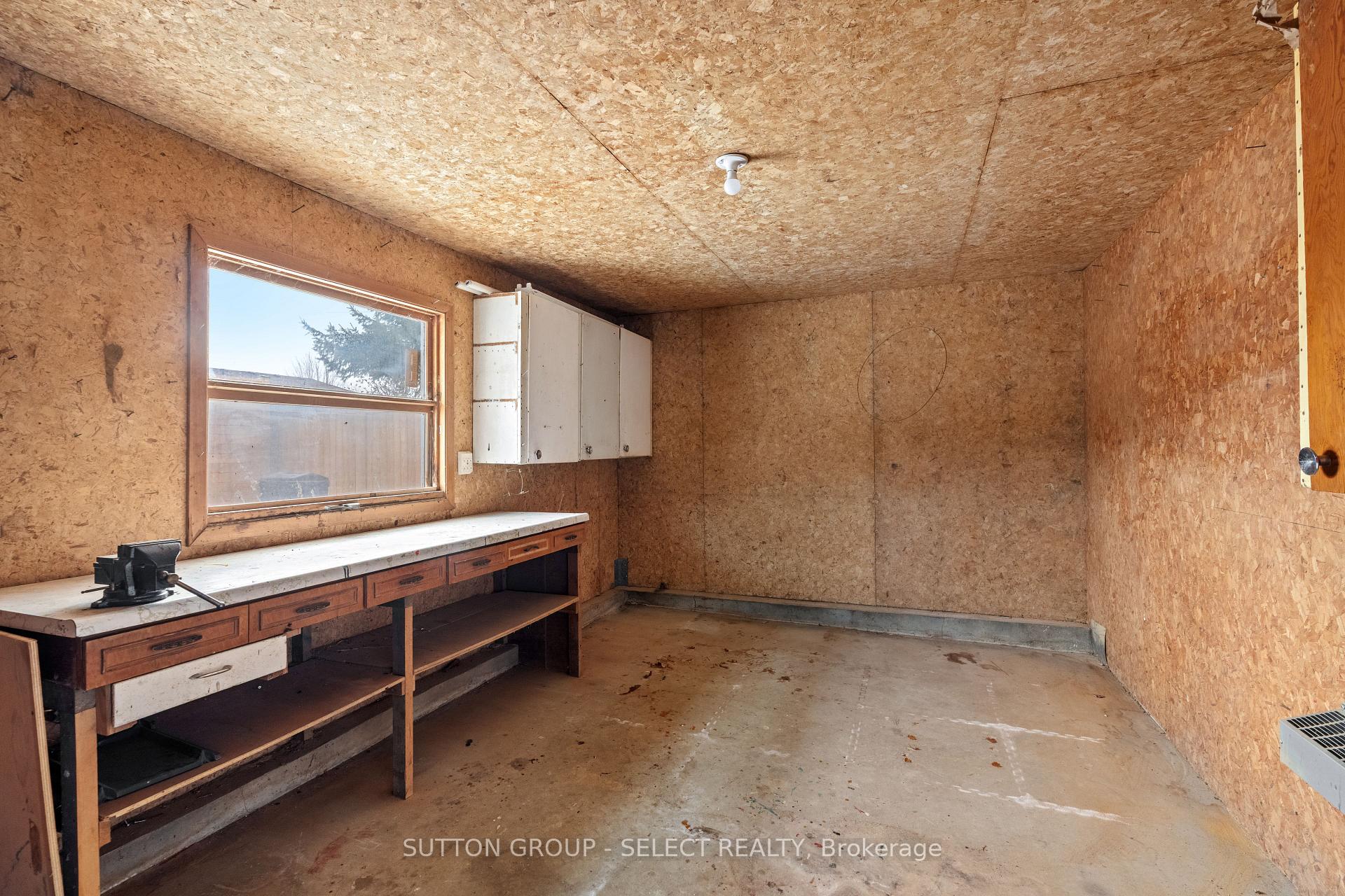 Photo 40 of 296 Huron Street W, South Huron, Exeter — HOMEH