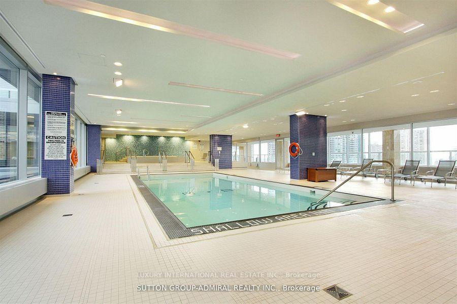Photo 2 of Unit 1507, 55 Bremner Boulevard, Toronto, Waterfront Communities — HOMEH