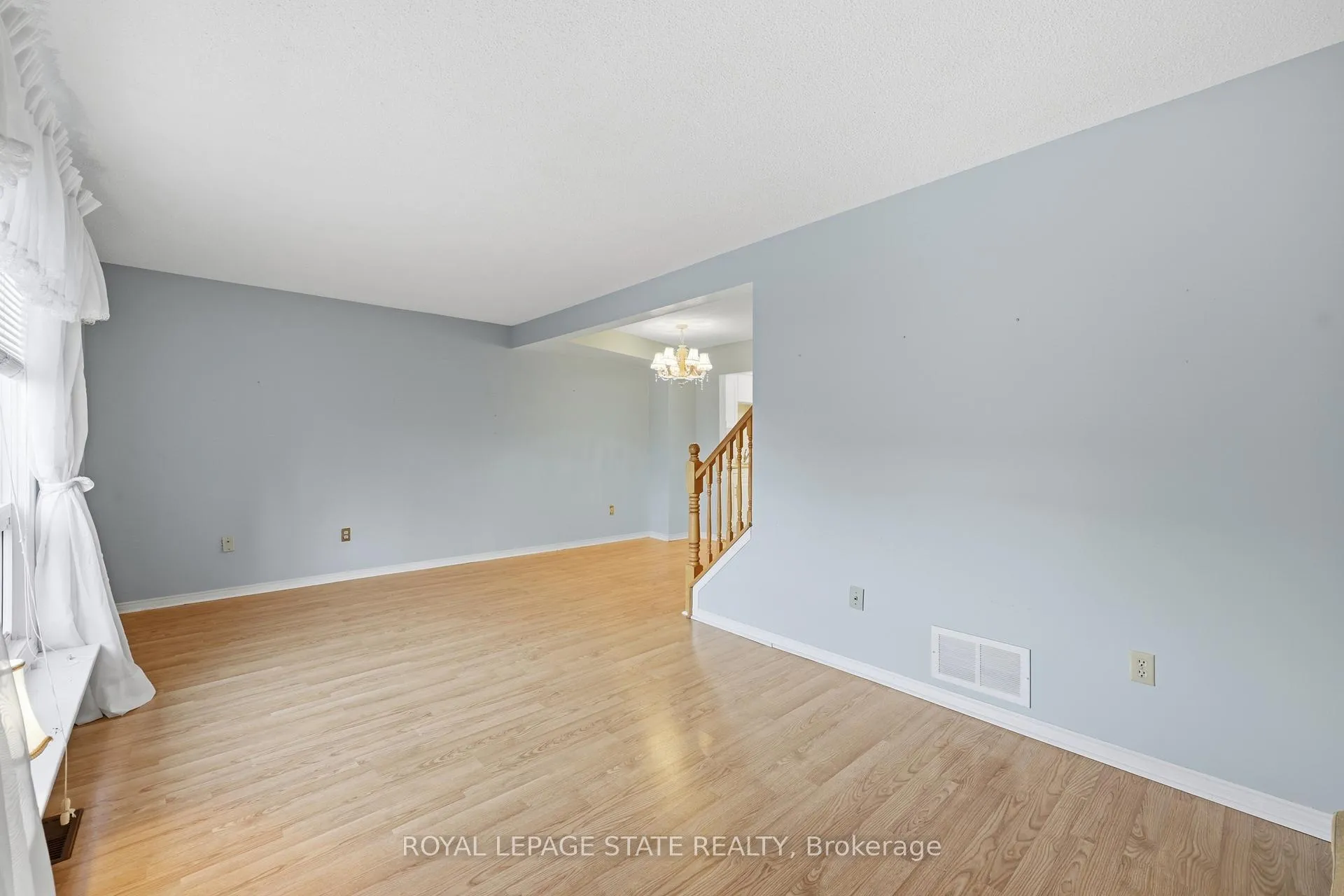 Photo 21 of Unit 4, 618 Barton Street, Hamilton, Stoney Creek — HOMEH