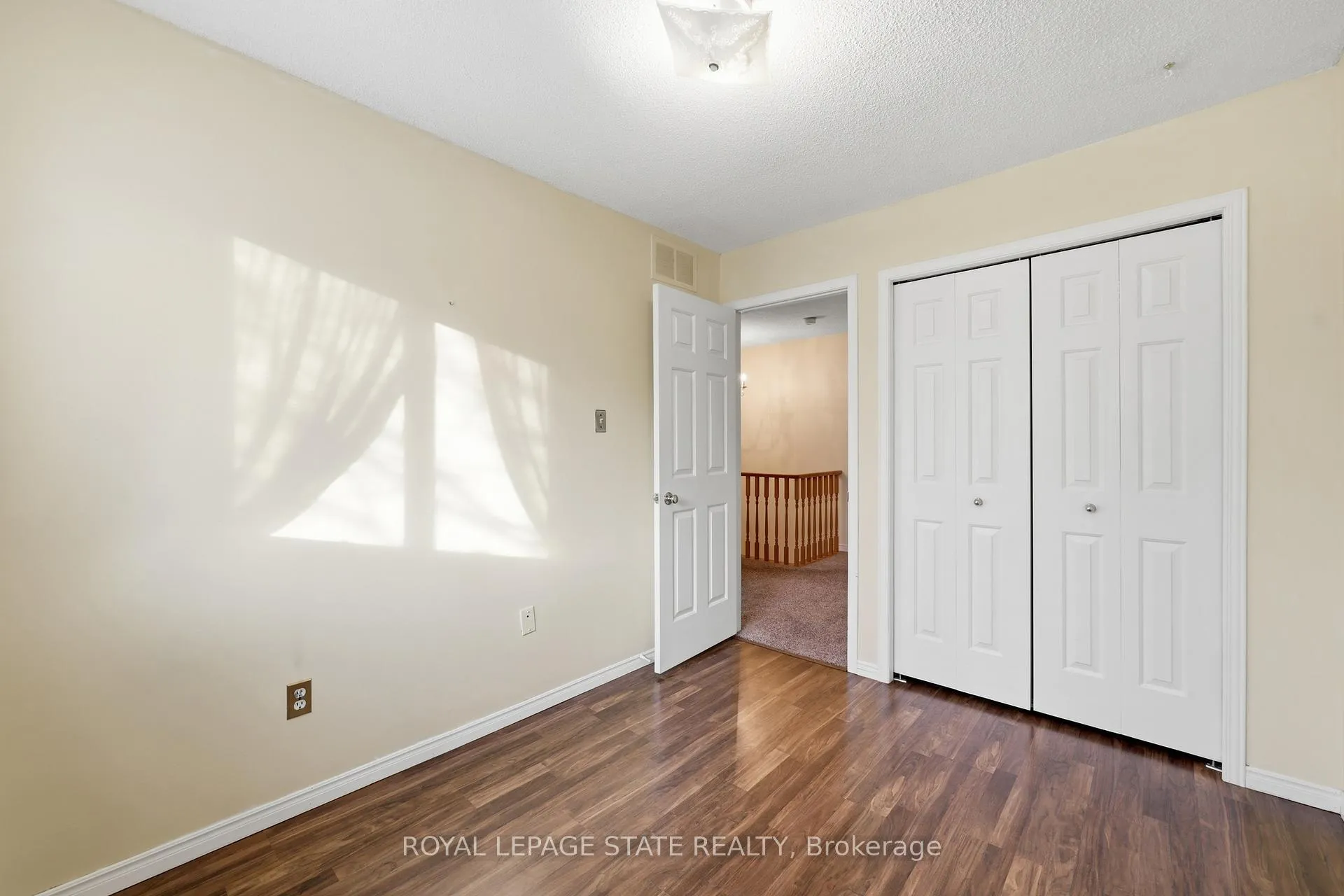 Photo 26 of Unit 4, 618 Barton Street, Hamilton, Stoney Creek — HOMEH