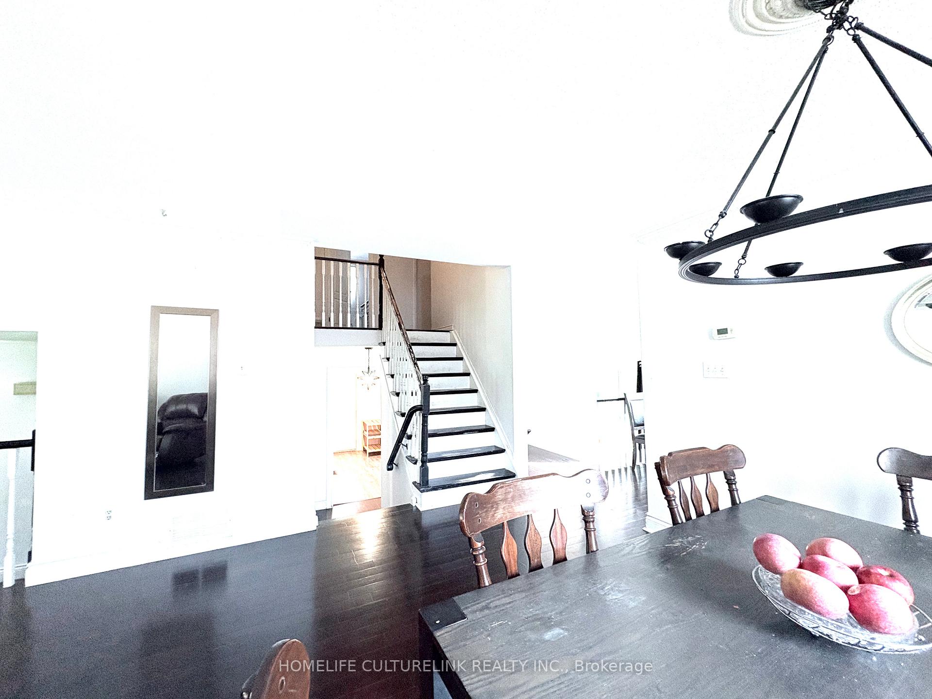 Photo 18 of 79 Frost Drive, Whitby, Lynde Creek — HOMEH