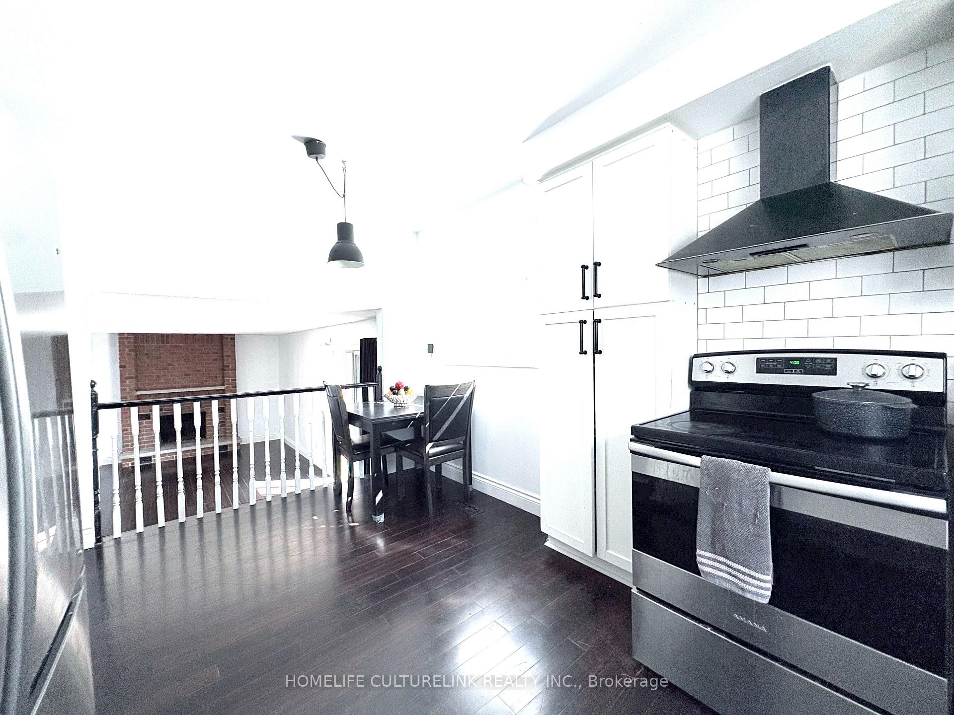 Photo 15 of 79 Frost Drive, Whitby, Lynde Creek — HOMEH