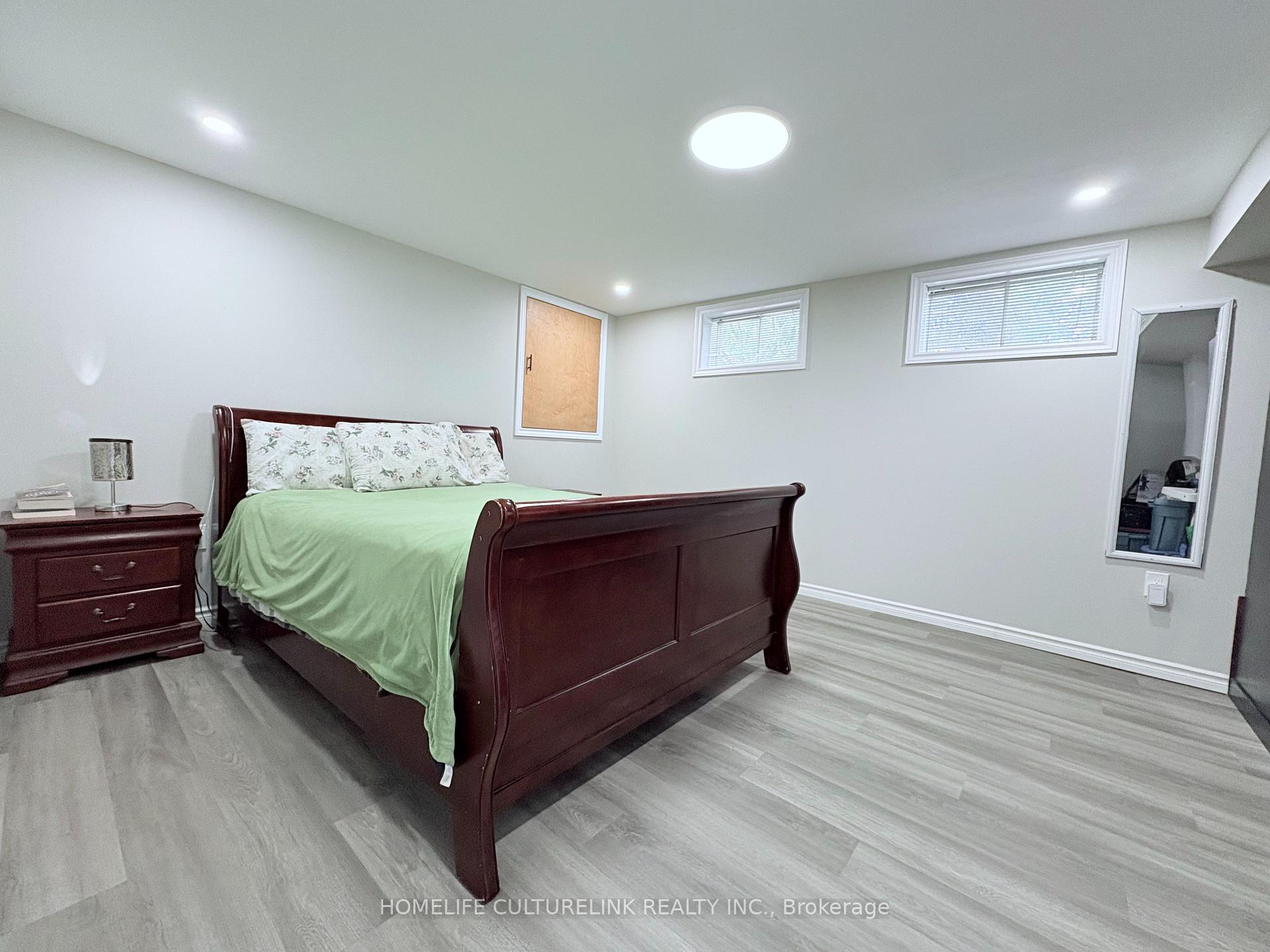 Photo 16 of 79 Frost Drive, Whitby, Lynde Creek — HOMEH