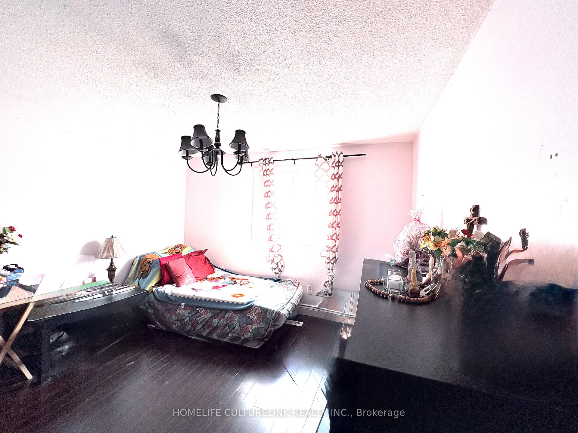 Photo 32 of 79 Frost Drive, Whitby, Lynde Creek — HOMEH