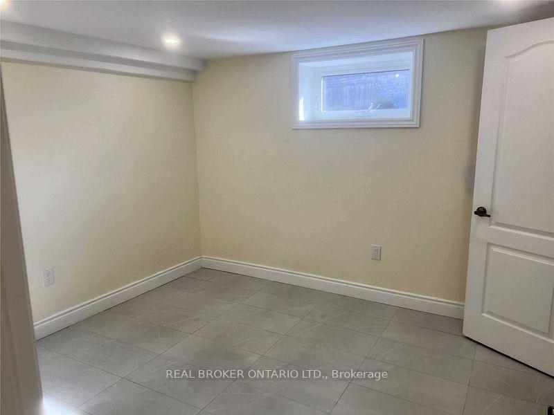 Photo 10 of Unit Basement, 36 Carlyle Crescent, Brampton, Bram East — HOMEH