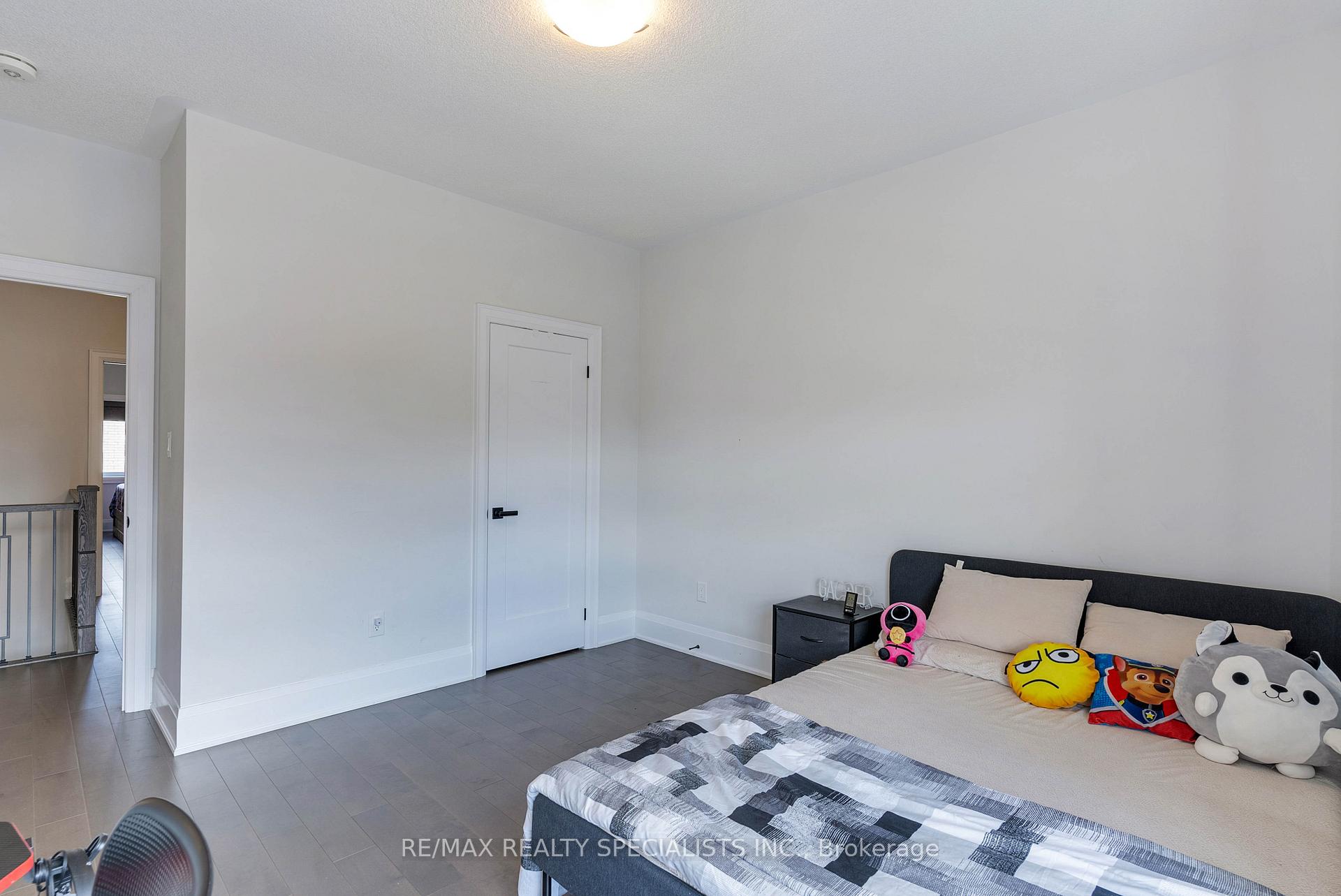 Photo 16 of 47 Kessler Drive, Brampton, Sandringham-Wellington North — HOMEH
