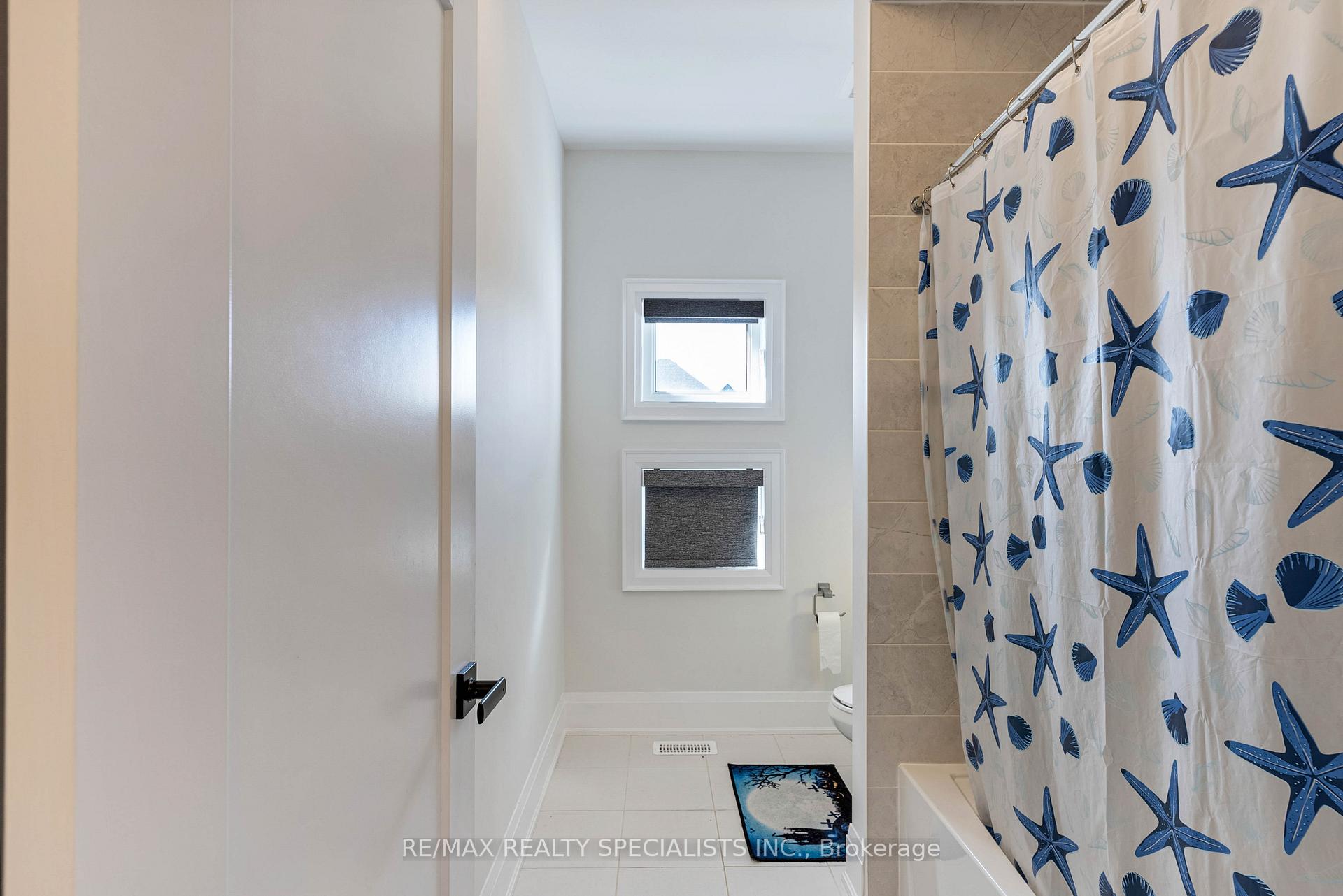 Photo 19 of 47 Kessler Drive, Brampton, Sandringham-Wellington North — HOMEH