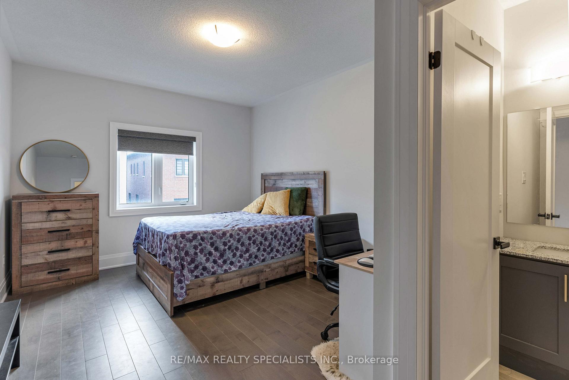 Photo 23 of 47 Kessler Drive, Brampton, Sandringham-Wellington North — HOMEH