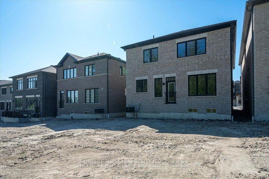 Photo 35 of 1242 Talisman Manor, Pickering, Rural Pickering — HOMEH