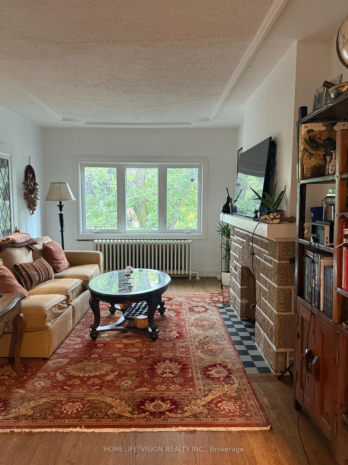 Photo 4 of 37 Wolverton Avenue, Toronto, East York — HOMEH