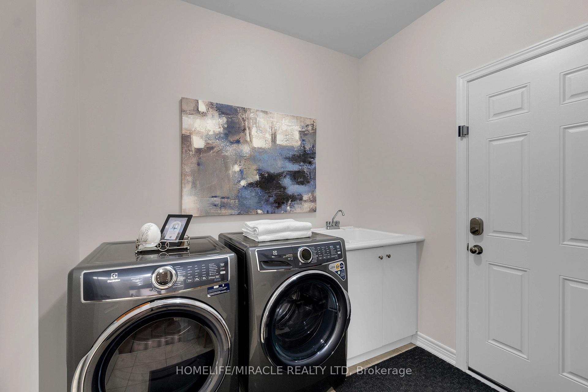Photo 31 of 10 Dormington Crescent, Brampton, Bram East — HOMEH