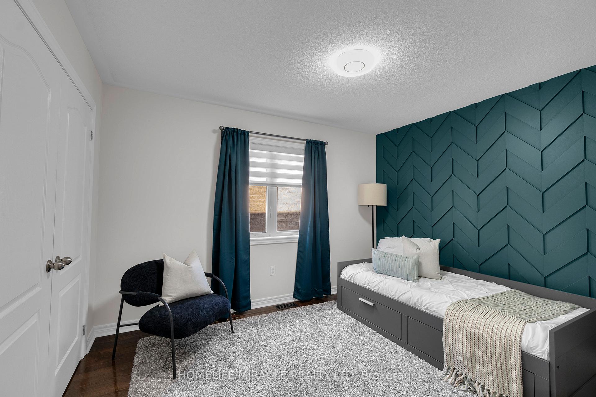 Photo 18 of 10 Dormington Crescent, Brampton, Bram East — HOMEH