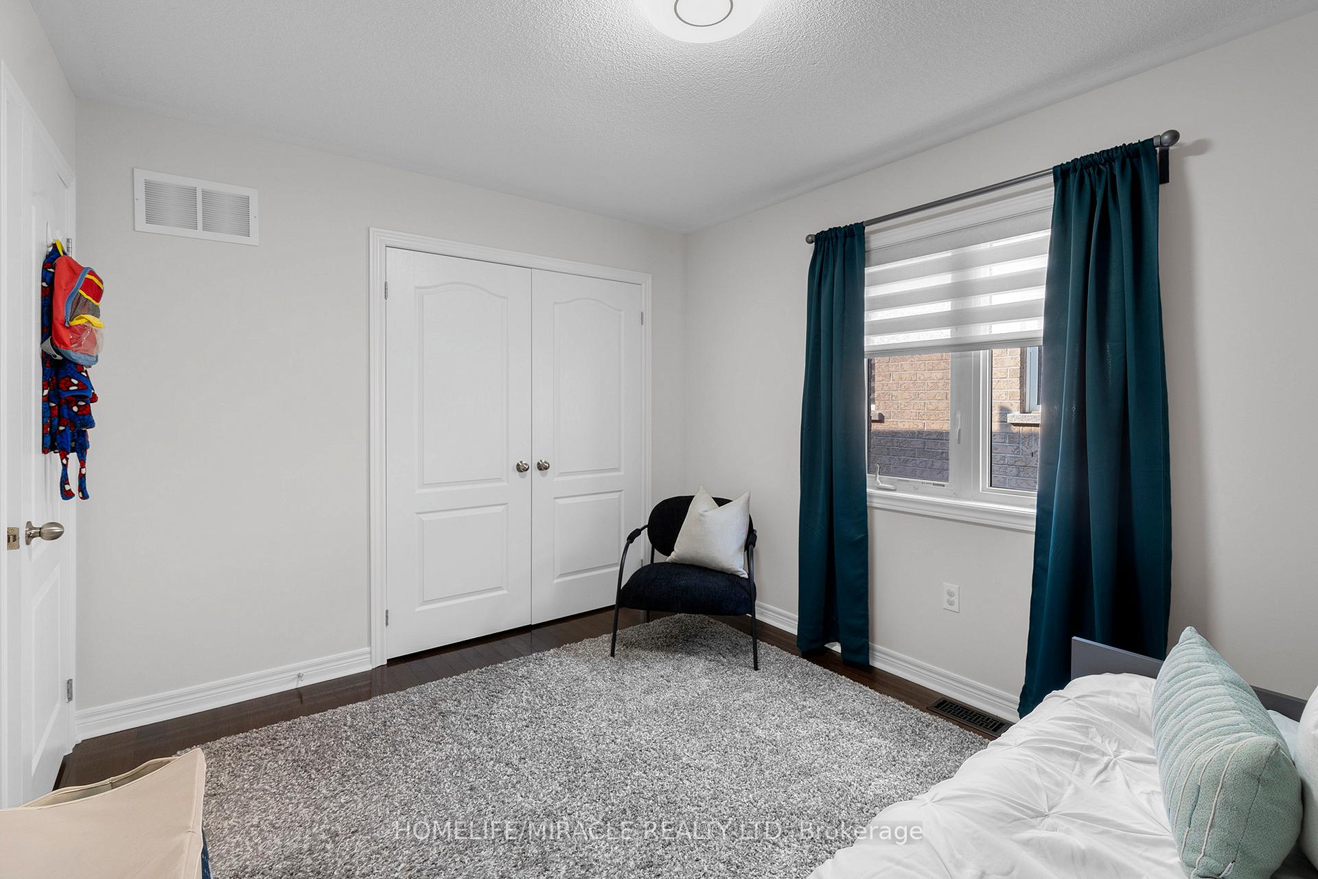 Photo 21 of 10 Dormington Crescent, Brampton, Bram East — HOMEH