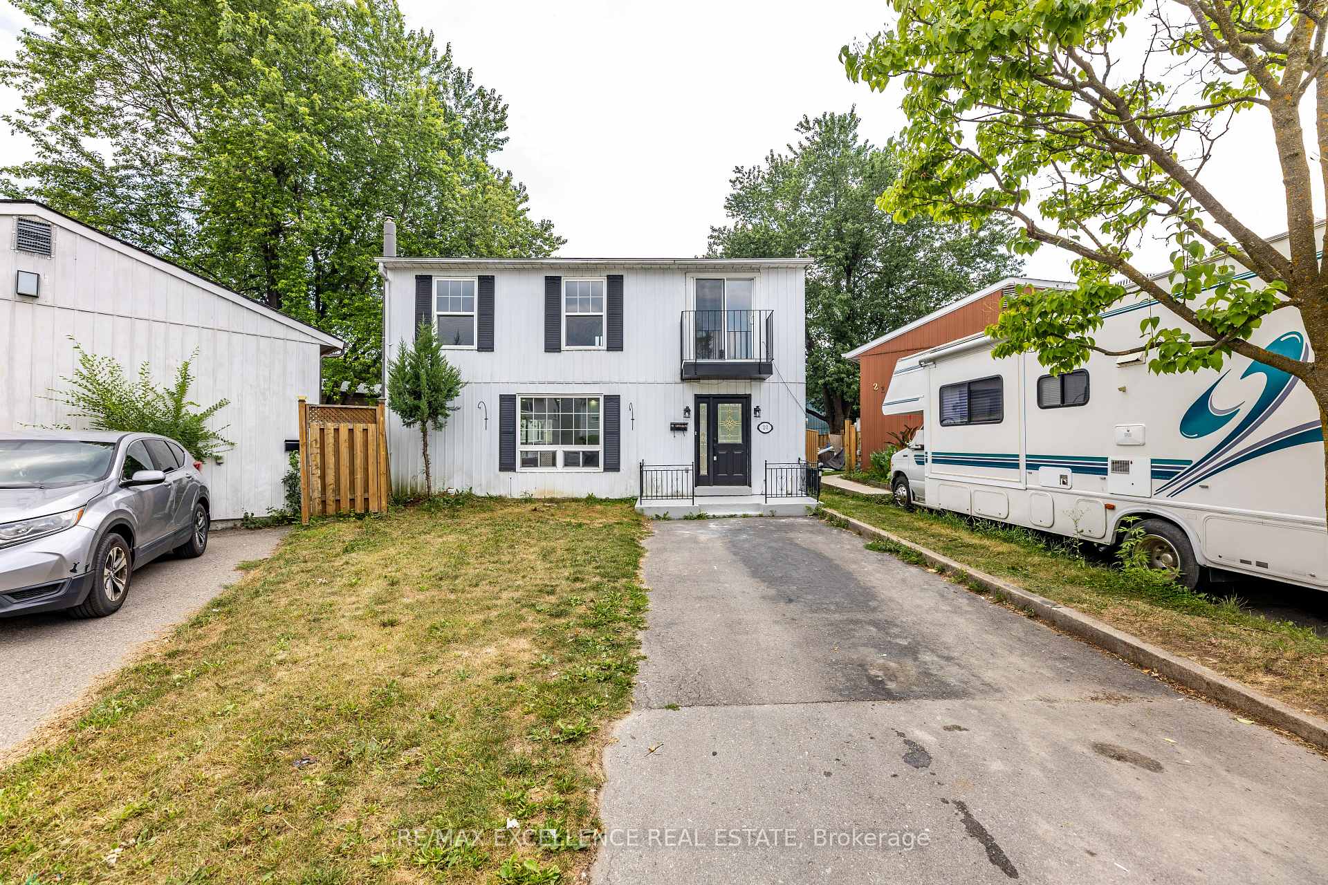 Photo 15 of 20 Hedgeson Court, Brampton, Central Park — HOMEH