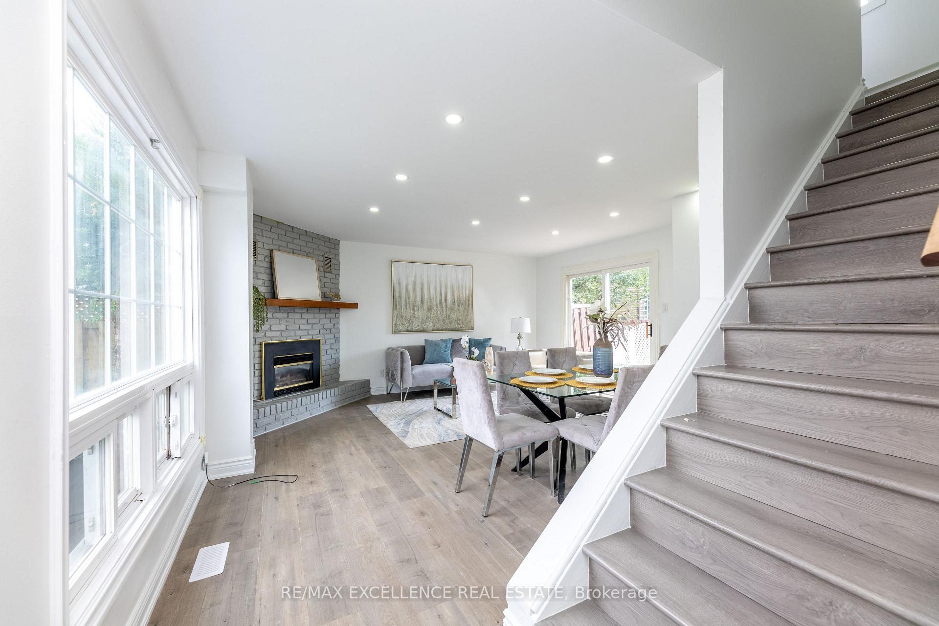 Photo 22 of 20 Hedgeson Court, Brampton, Central Park — HOMEH