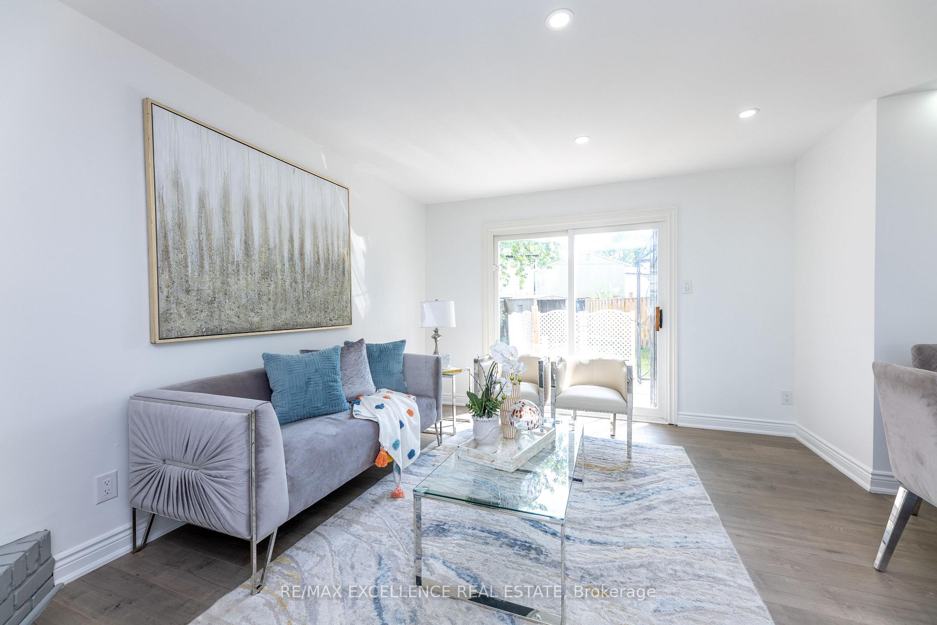 Photo 20 of 20 Hedgeson Court, Brampton, Central Park — HOMEH