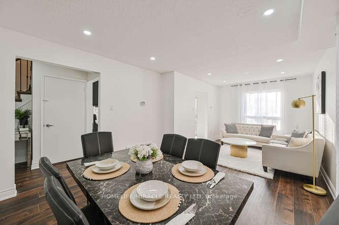 Photo 13 of 66 Metzak Drive, Brampton, Heart Lake West — HOMEH