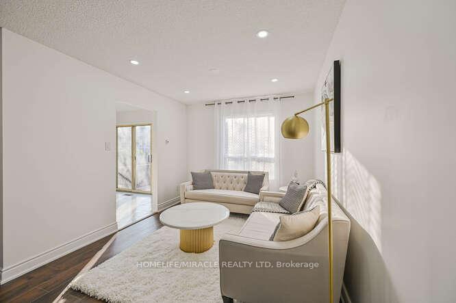 Photo 12 of 66 Metzak Drive, Brampton, Heart Lake West — HOMEH