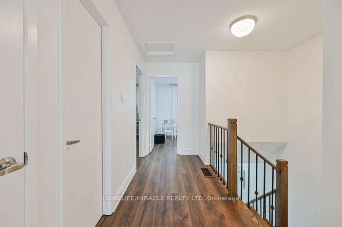 Photo 48 of 66 Metzak Drive, Brampton, Heart Lake West — HOMEH
