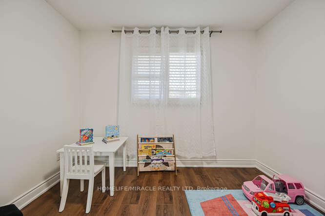Photo 34 of 66 Metzak Drive, Brampton, Heart Lake West — HOMEH