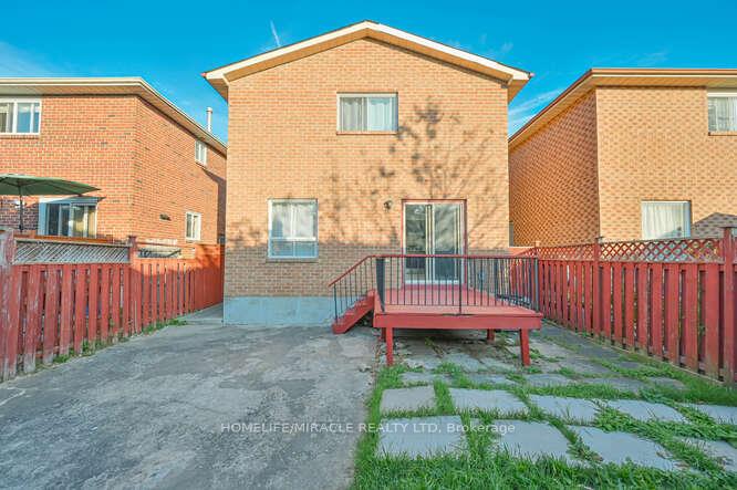 Photo 42 of 66 Metzak Drive, Brampton, Heart Lake West — HOMEH