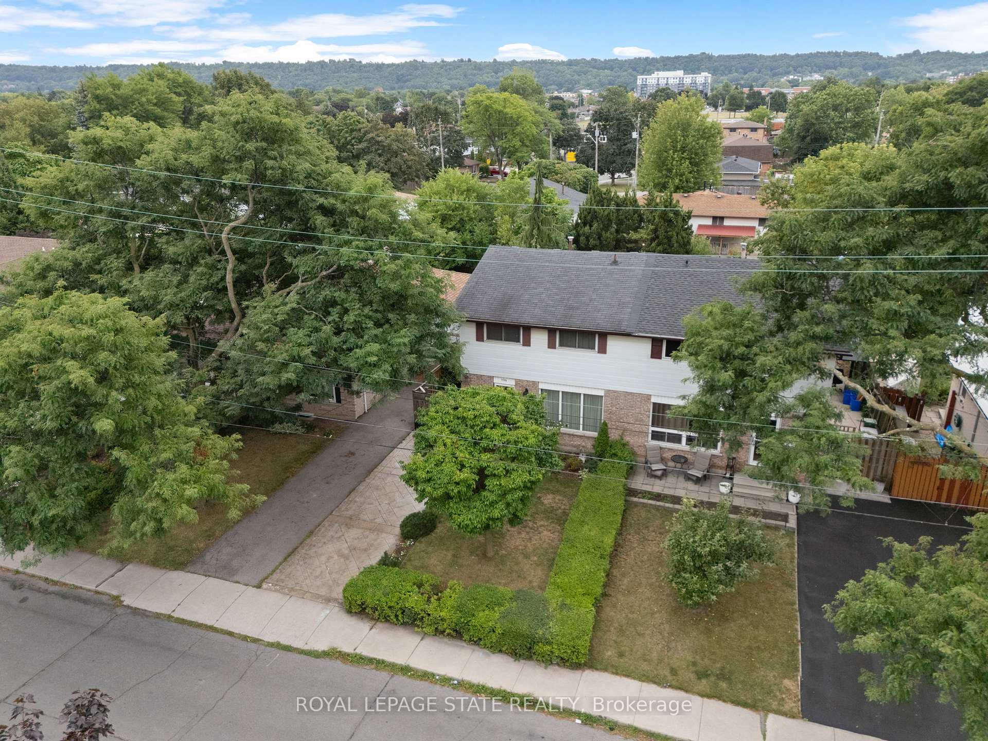 Photo 1 of 104 Berkindale Drive, Hamilton, Riverdale — HOMEH