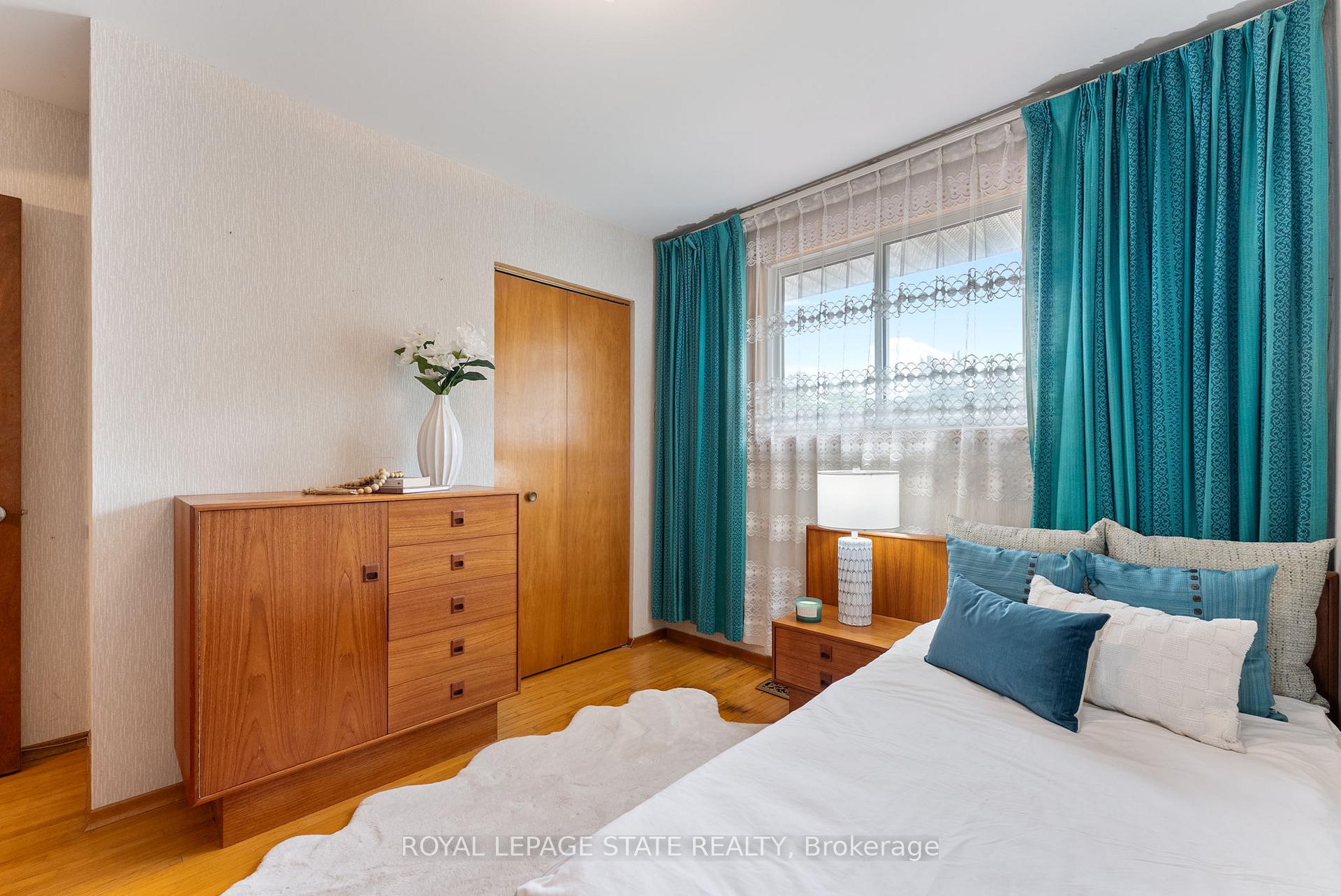 Photo 22 of 104 Berkindale Drive, Hamilton, Riverdale — HOMEH