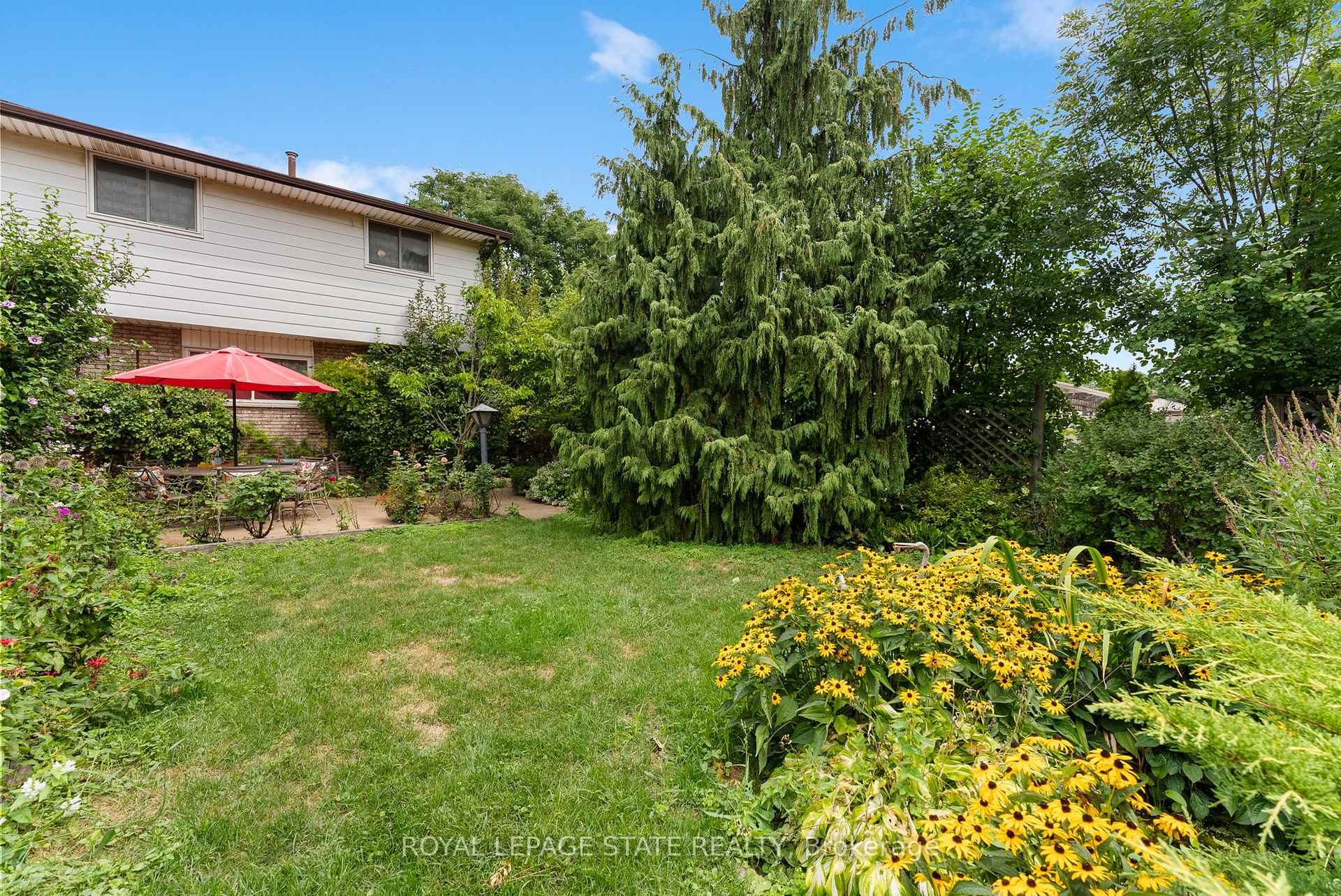 Photo 38 of 104 Berkindale Drive, Hamilton, Riverdale — HOMEH