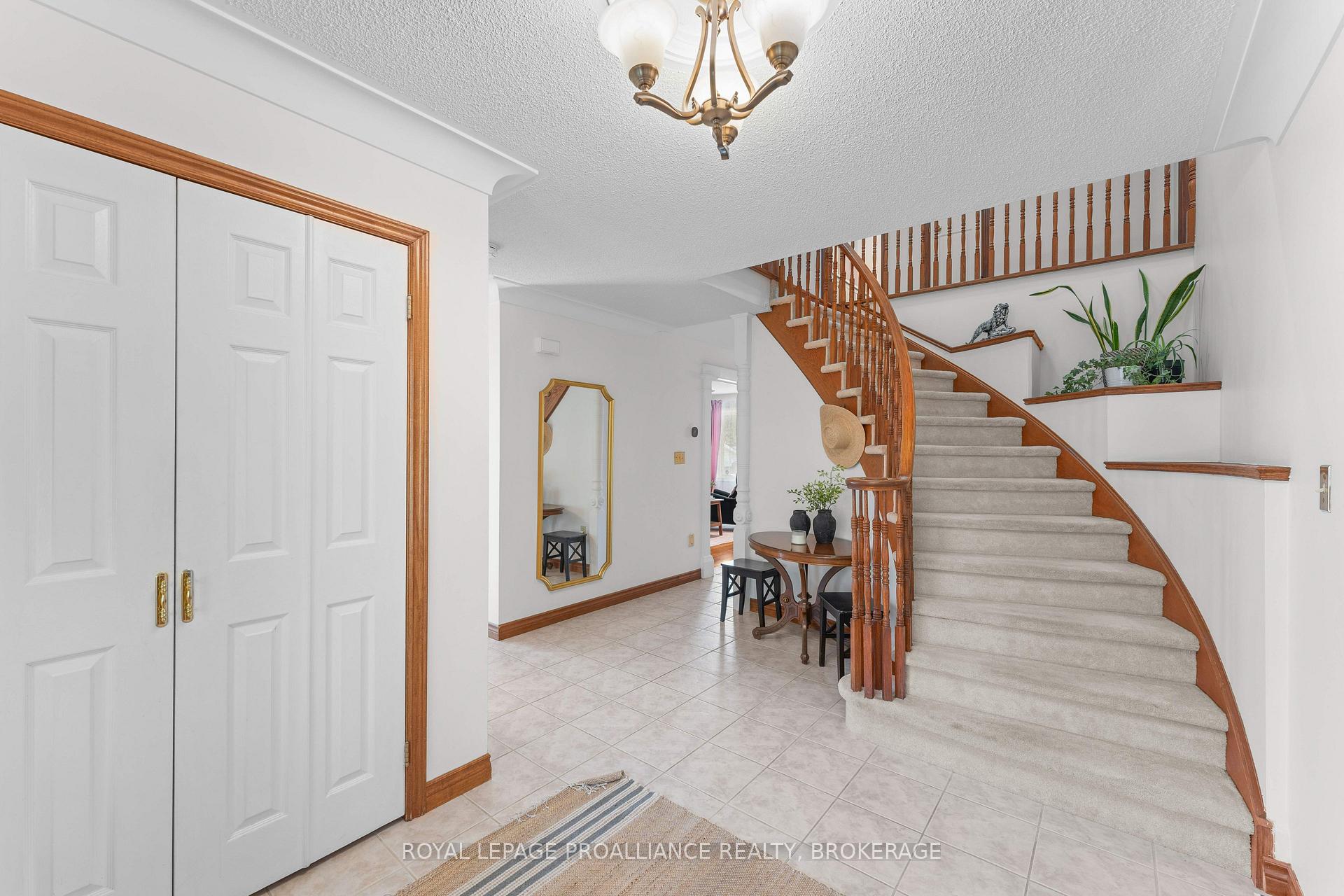 Photo 6 of 995 Auden Park Drive, Kingston, City Southwest — HOMEH
