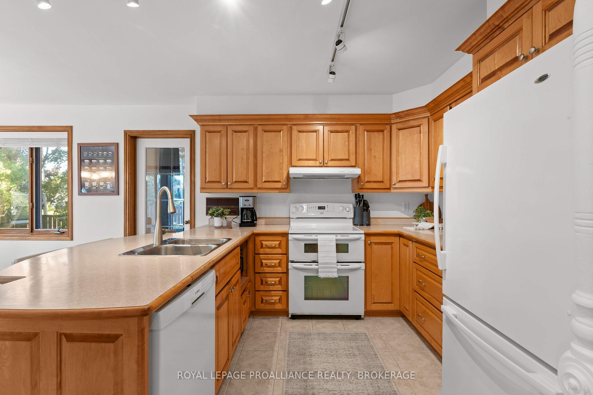 Photo 18 of 995 Auden Park Drive, Kingston, City Southwest — HOMEH