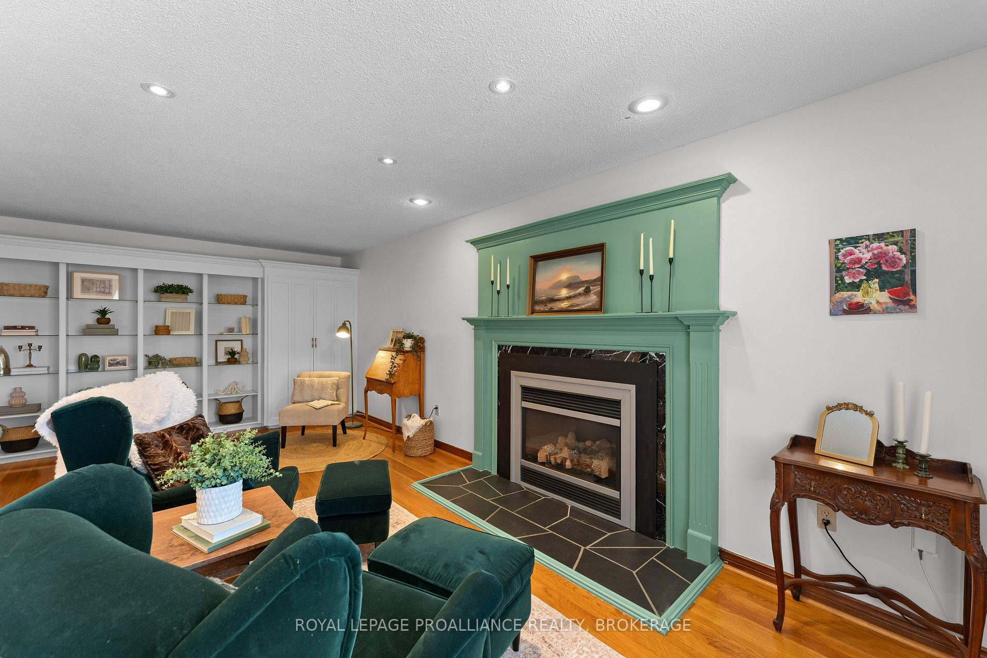 Photo 9 of 995 Auden Park Drive, Kingston, City Southwest — HOMEH