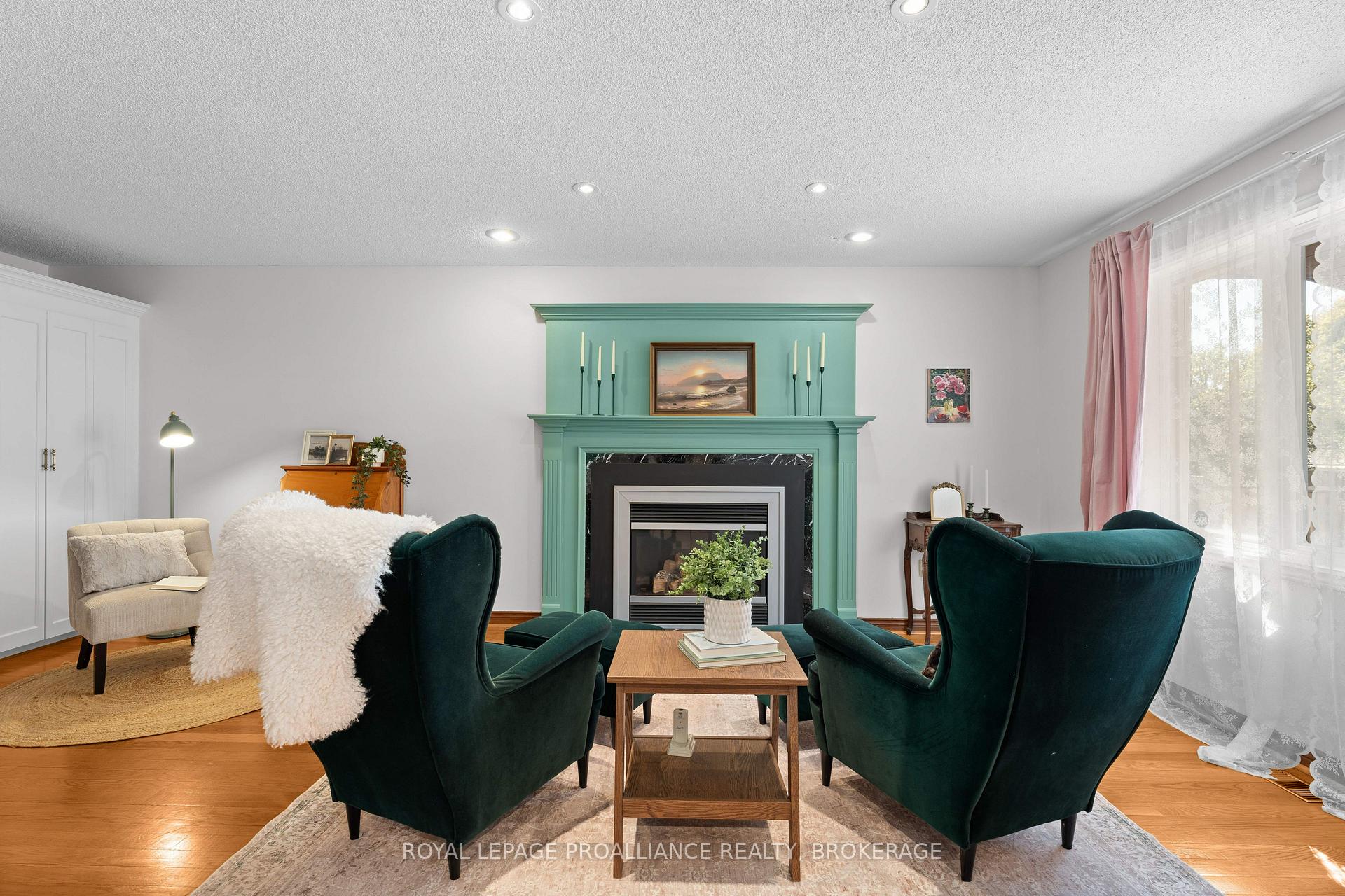 Photo 37 of 995 Auden Park Drive, Kingston, City Southwest — HOMEH