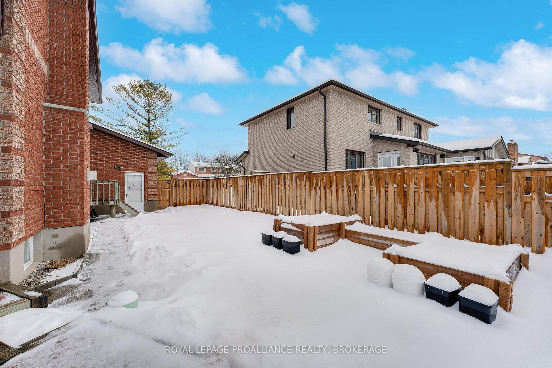 Photo 34 of 995 Auden Park Drive, Kingston, City Southwest — HOMEH